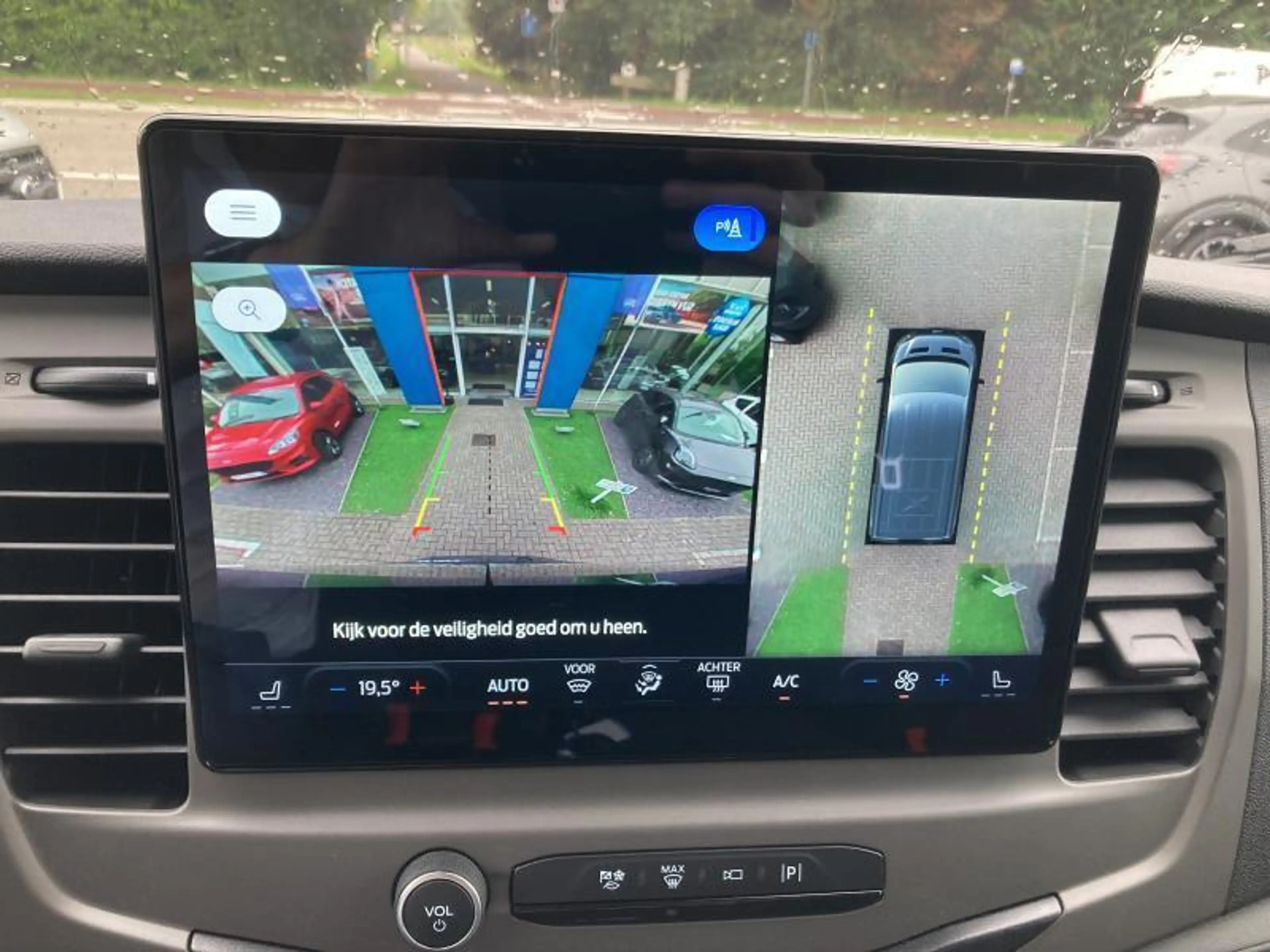 Ford E-Transit 2T 350M e-Transit L2 - Full Electric - 360° View F — photo 11