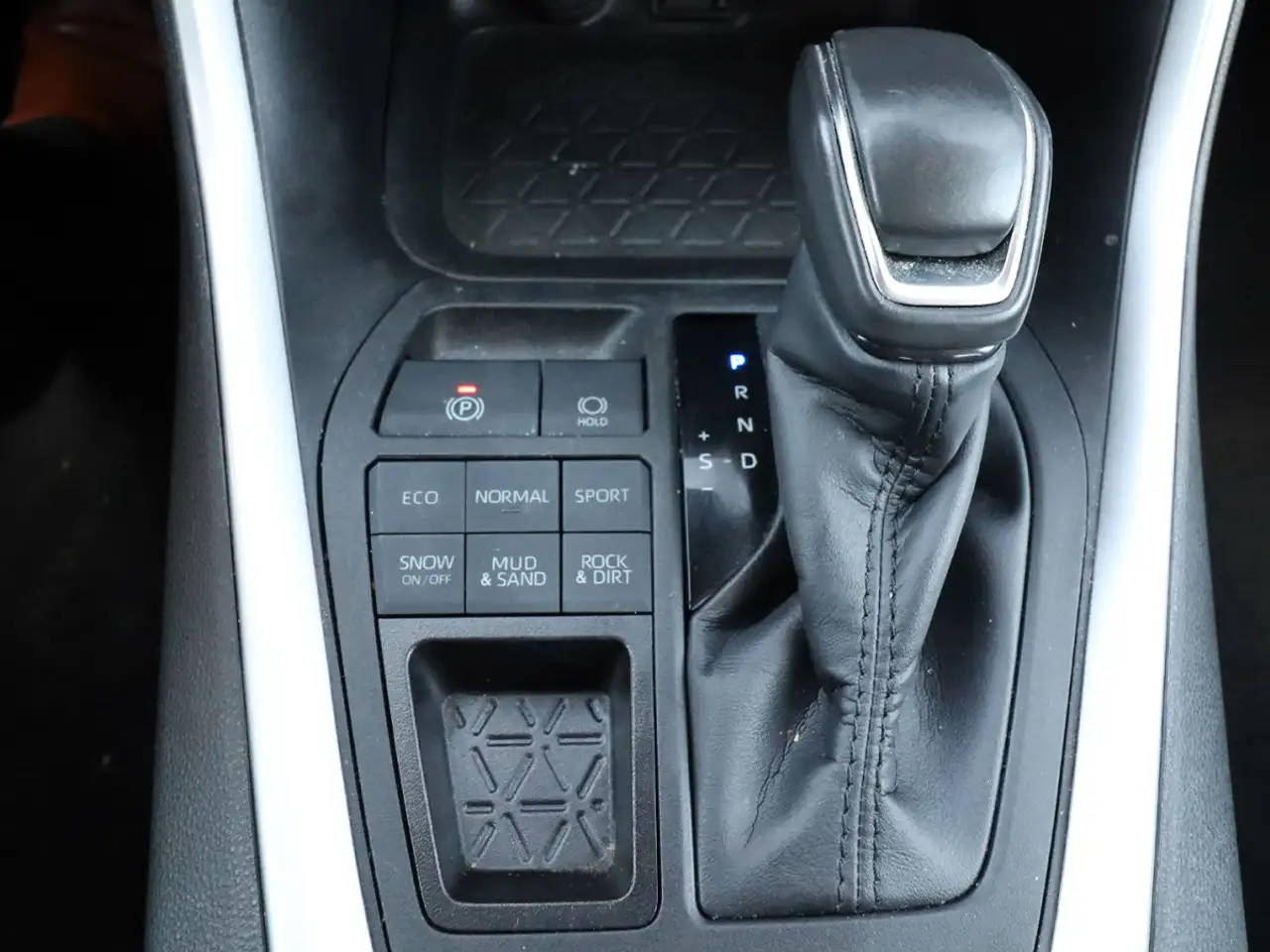 Toyota RAV 4 photo Toyota RAV 4