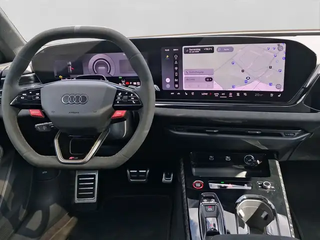 Audi RS5 view 5