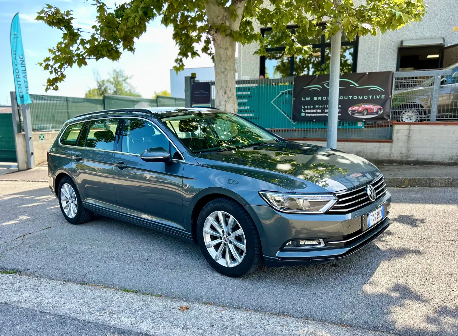 Volkswagen Passat 1.6 TDI SCR DSG Business BMT Grigio - 1