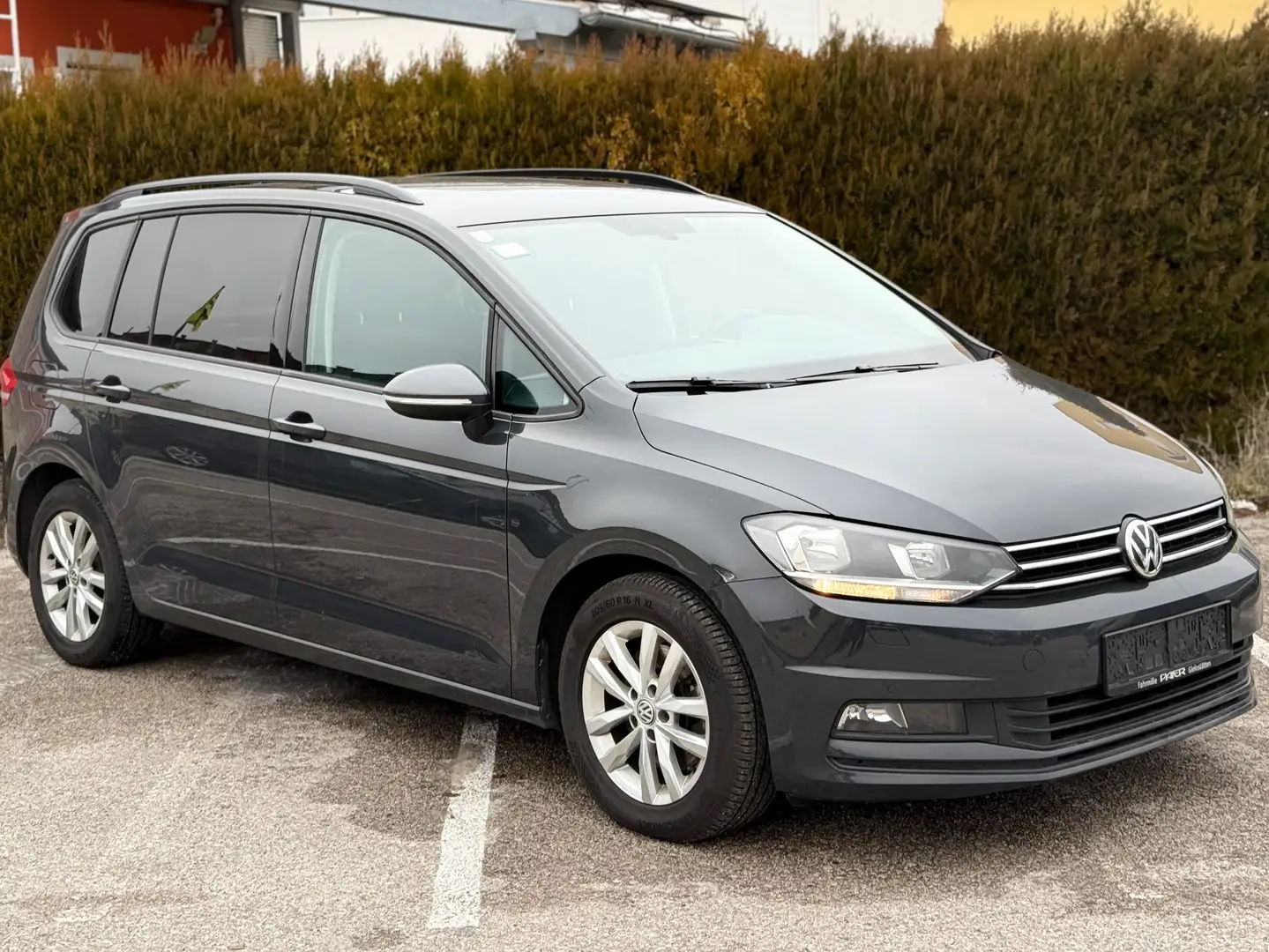Volkswagen Touran Comfortline BMT/Start-Stopp 7 Sitze Grau - 2