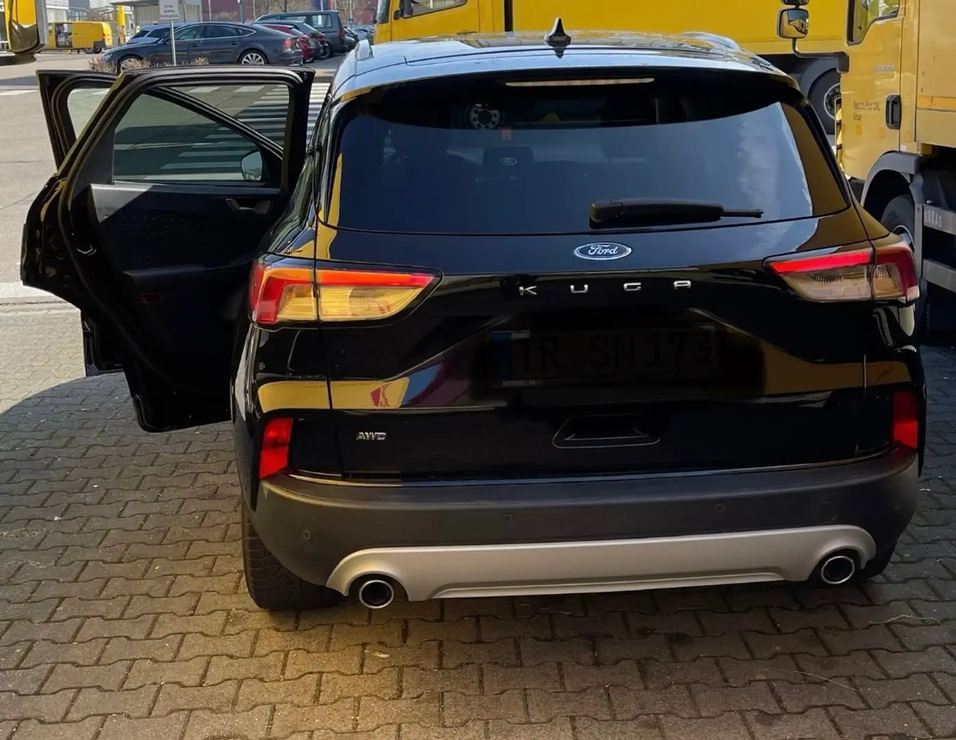 Ford Kuga Kuga 2.0 EcoBlue 4x4 Aut. TITANIUM X Schwarz - 2