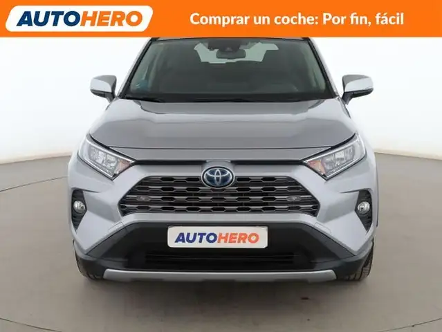 Toyota Rav4 view 9