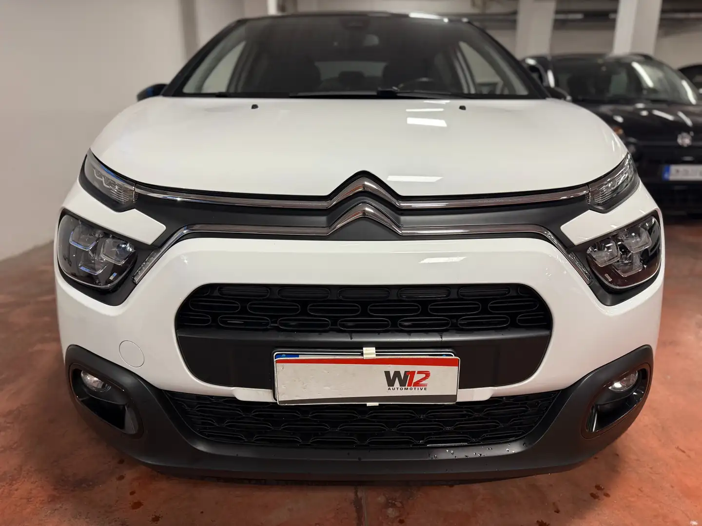 Citroen C3 C3 III  1.2 puretech Shine s Bianco - 2