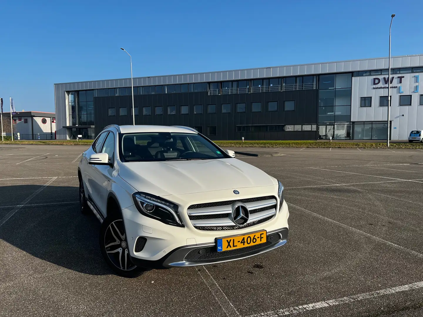 Mercedes-Benz GLA 180 GLA 180 Wit - 2