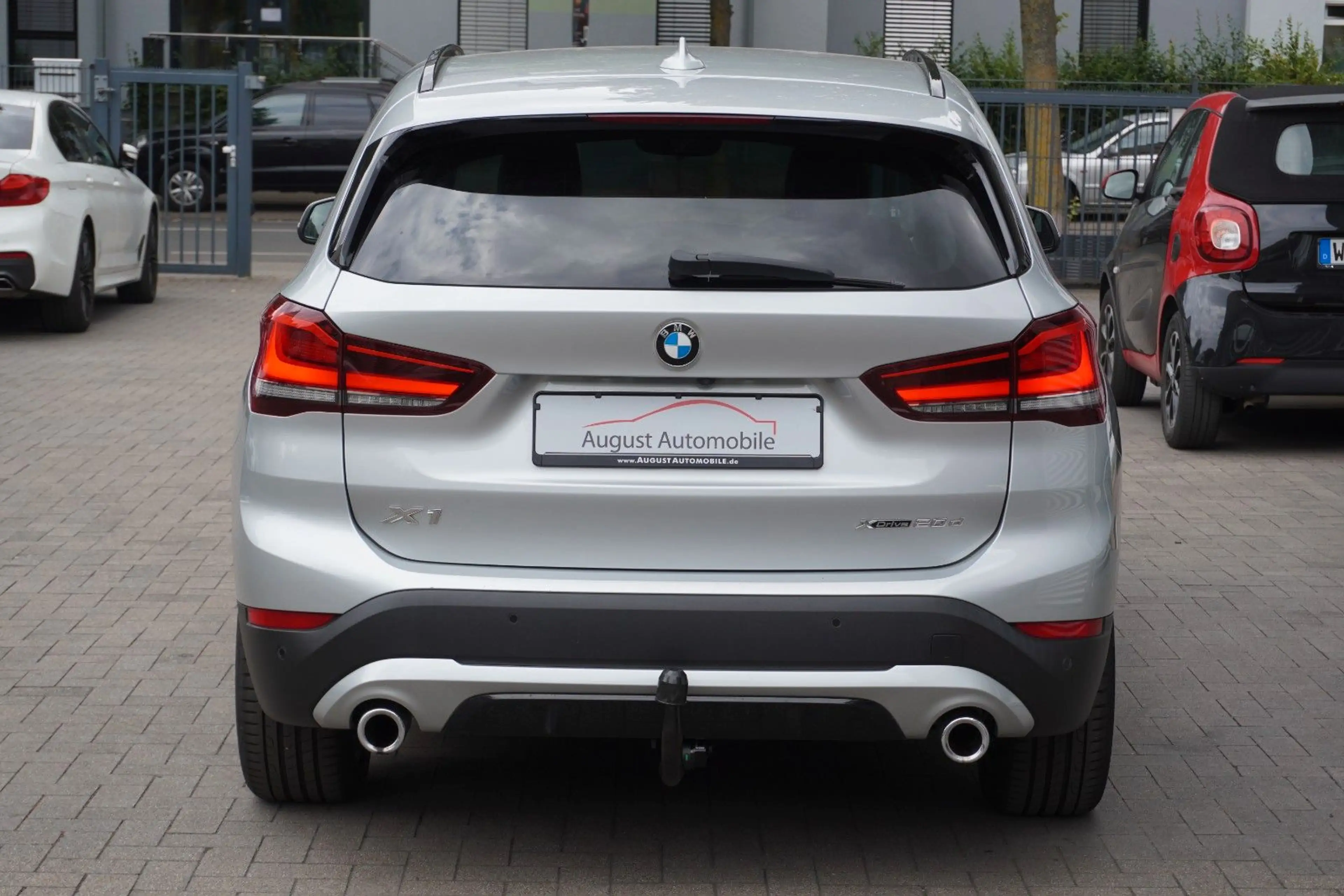 BMW X1 xDrive20d LCI Sport MY20 HUD NaviPro AHK Kam — photo 10