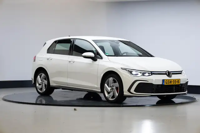 Volkswagen Golf GTE 1.4 eHybrid