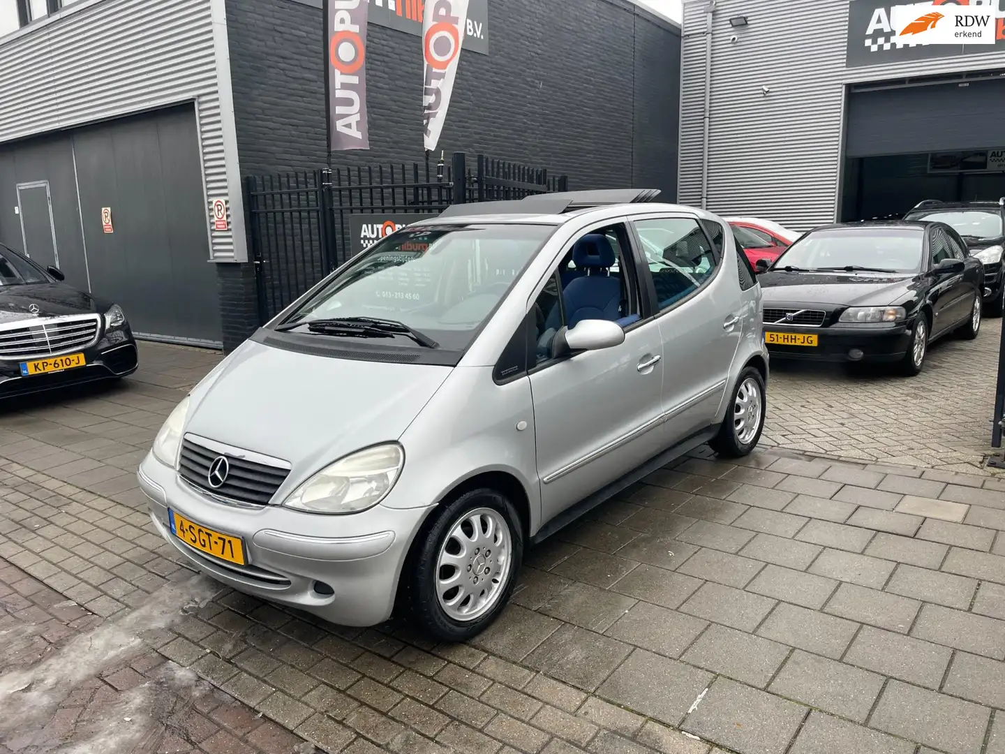 Mercedes-Benz A 160 Elegance Lang Pano Trekhaak Airco NAP APK Grau - 1