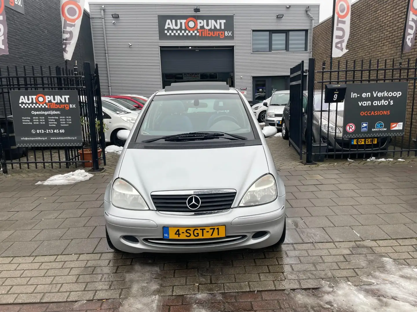 Mercedes-Benz A 160 Elegance Lang Pano Trekhaak Airco NAP APK Grau - 2