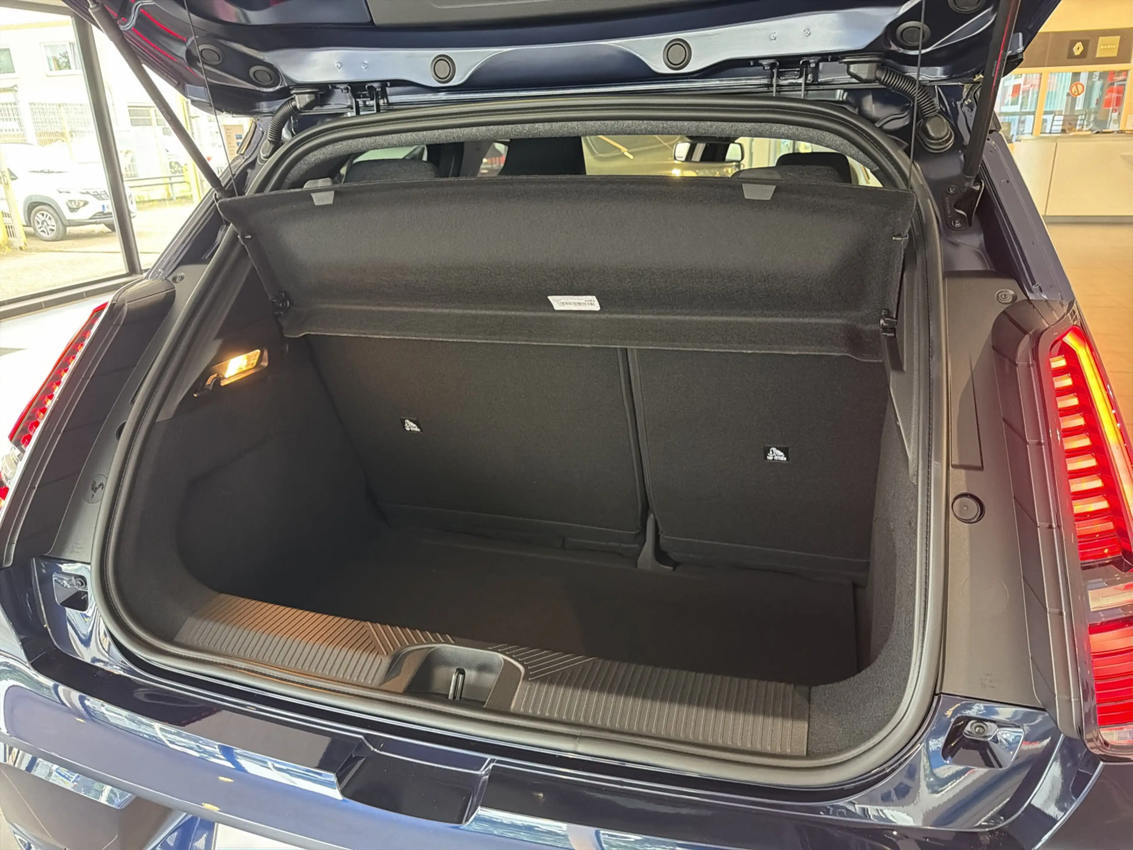 Renault 5 E-Tech 100% elec Techno 150 Comfort Range — photo 15