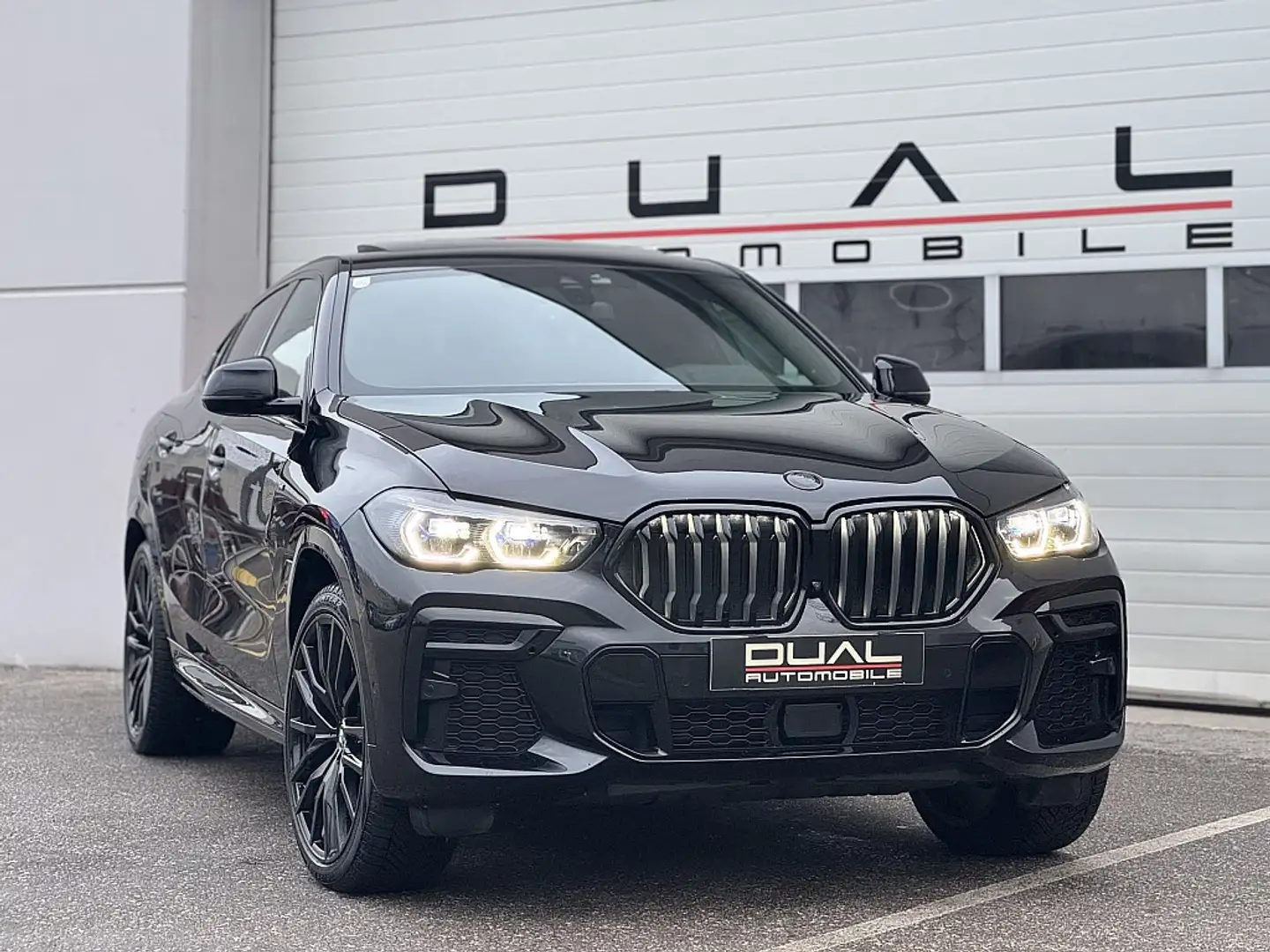 BMW X6 xDrive40d 48V Aut./M-PAKET/LASER/PANO/ACC/22" Schwarz - 2