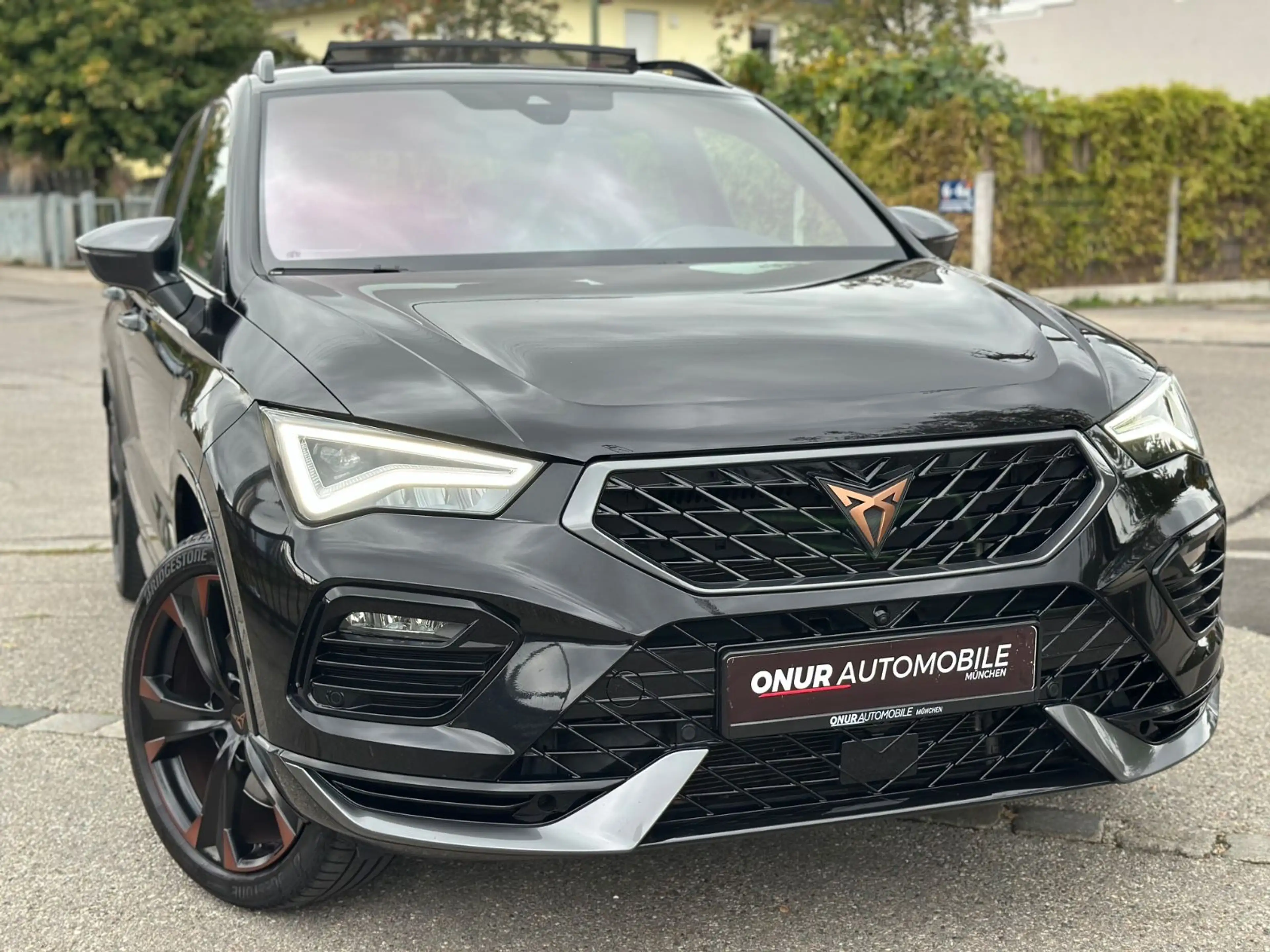 CUPRA Ateca VZ 4Drive Navi Pano T-Leder 360° ACC Beats