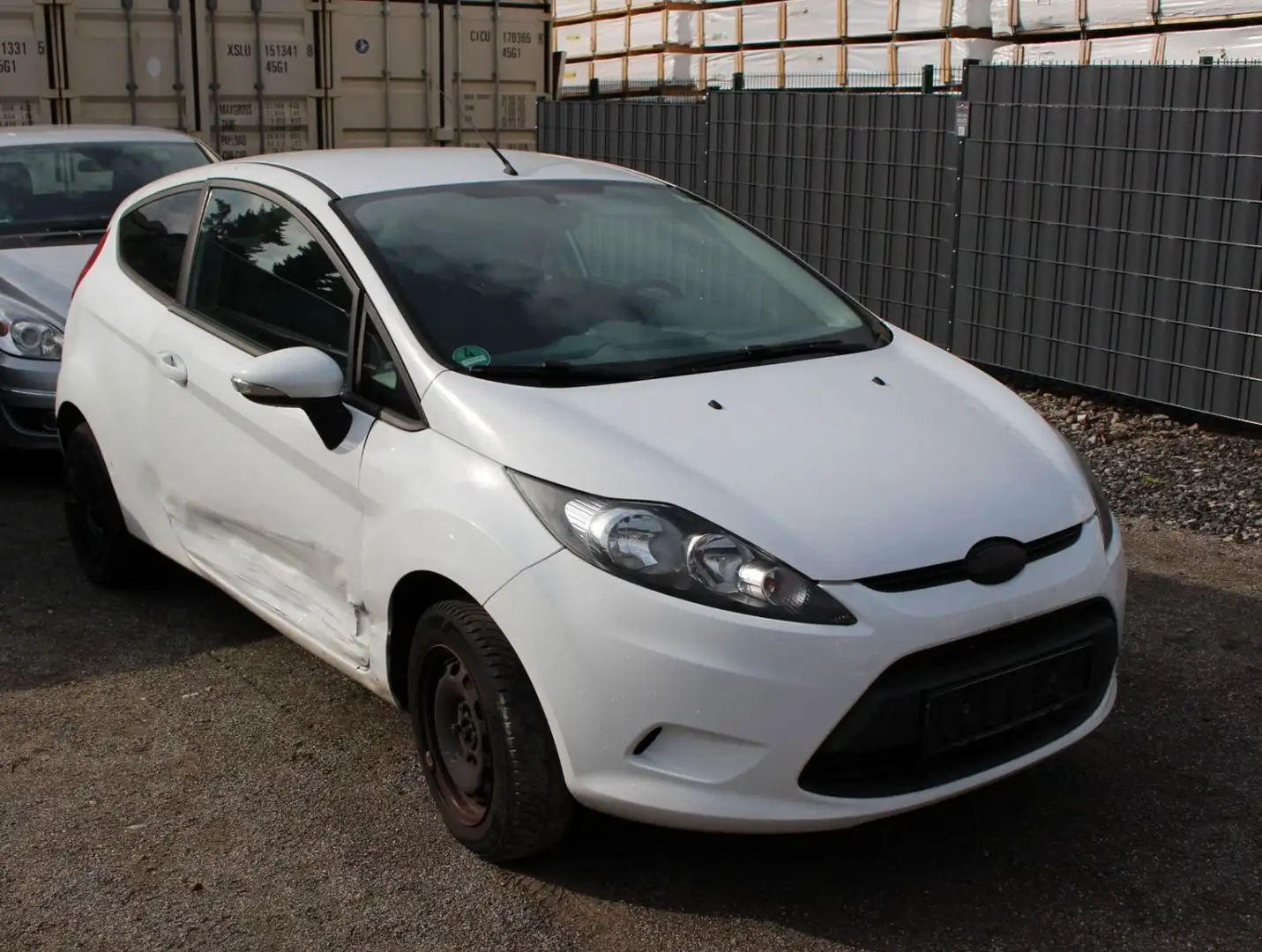 Ford Fiesta Trend Unfall Weiß - 1