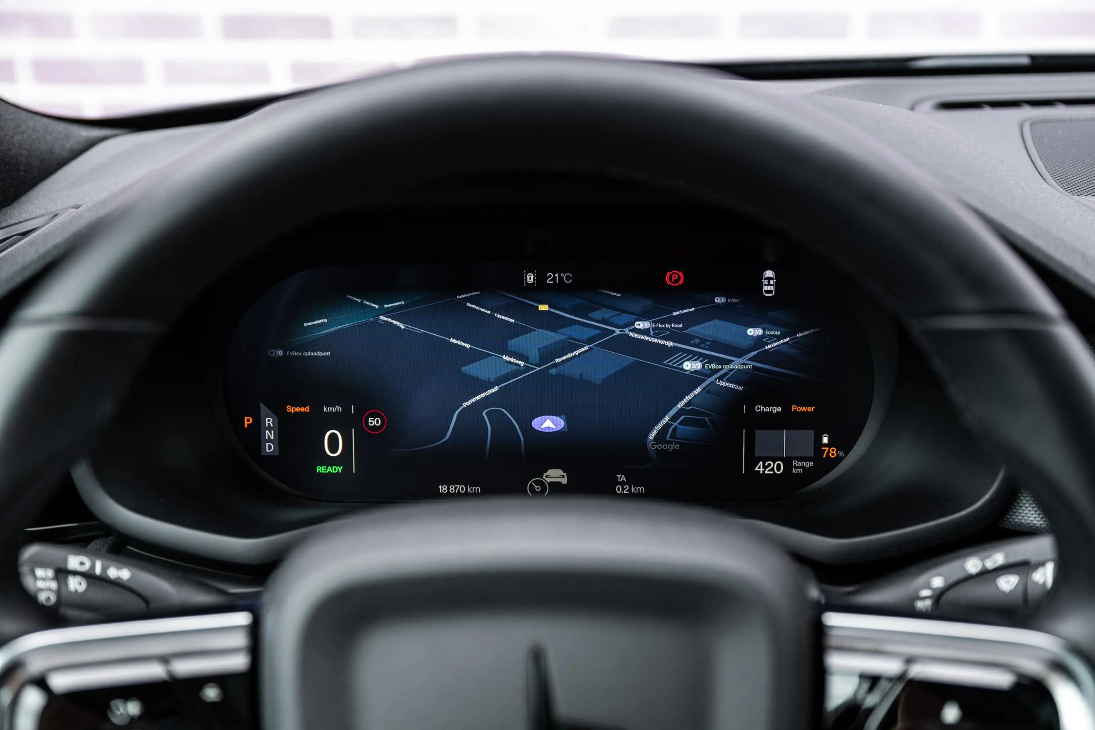 Polestar 2 Long Range Single Motor Plus 82 kWh — photo 13