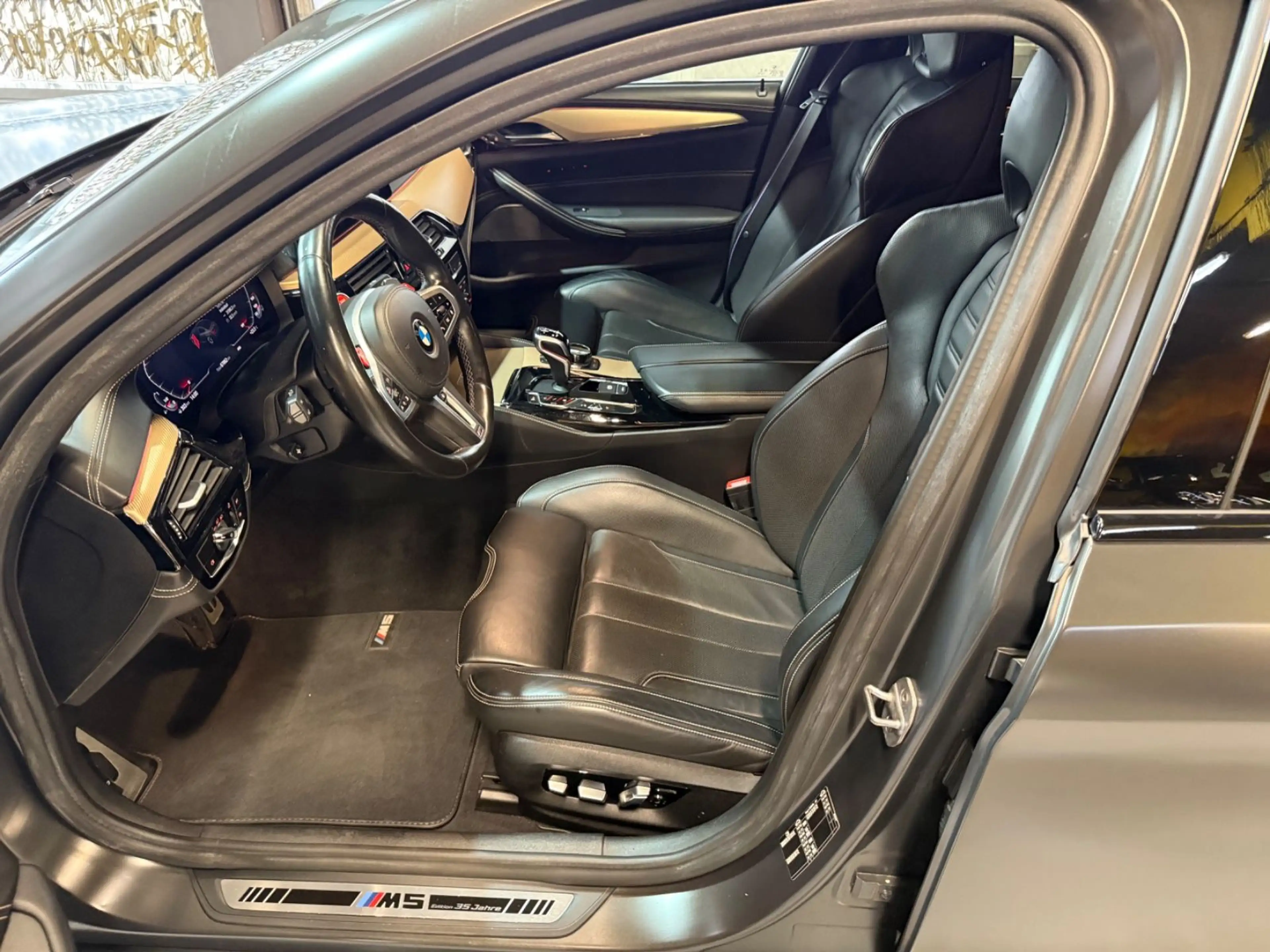 BMW M5 Limousine Competition EDITION 35 — photo 11