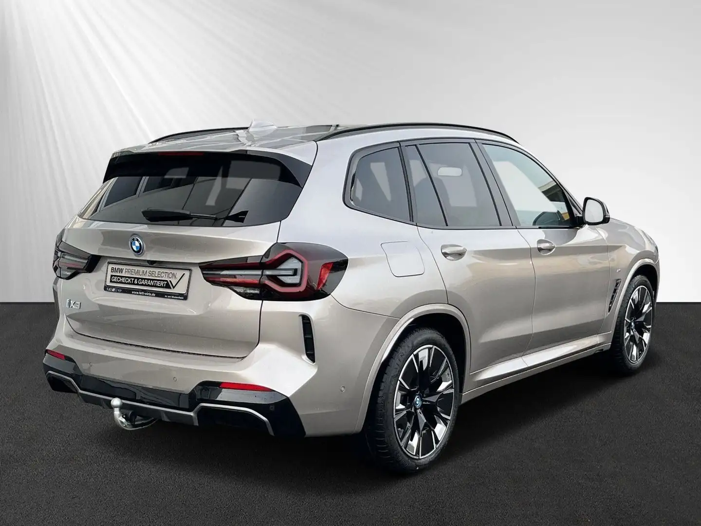 BMW iX3 1,89 % / GAP / 48 M|H/K|Pano|AHK Stříbrná - 2