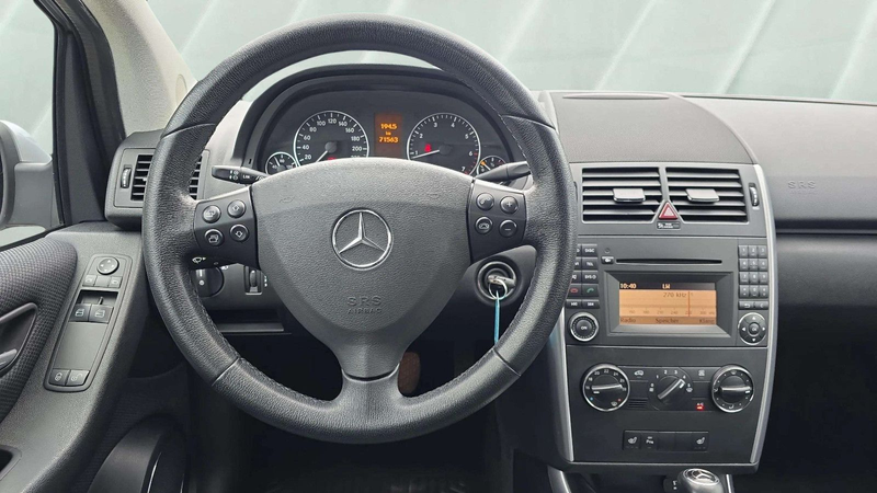 Mercedes-Benz A 200 Avantgarde*Navi*PDC*Leder*Sitzheizung — photo 14