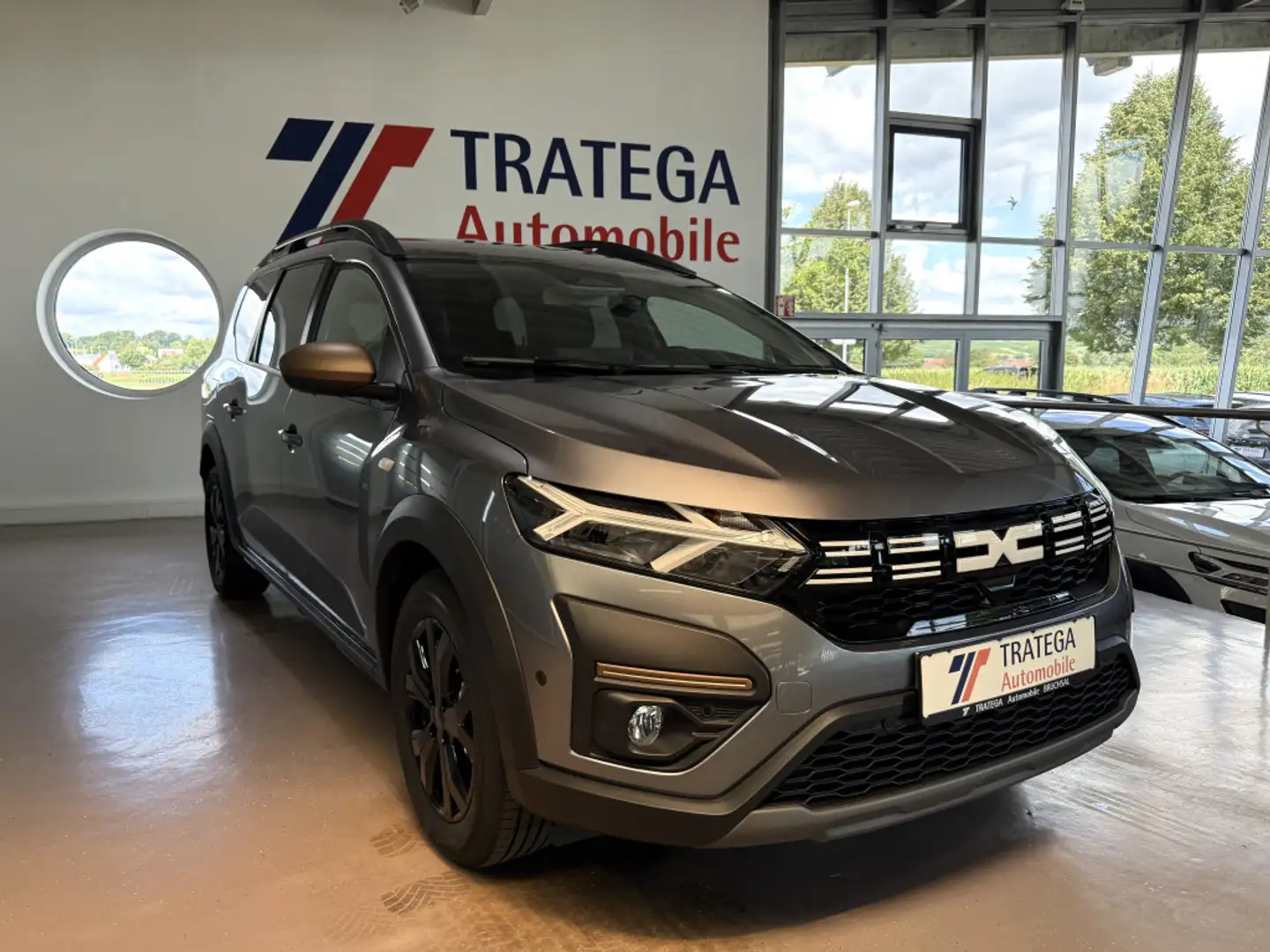 Dacia Jogger TCe110 Extreme+SH Kamera LED Toter-W. Grau - 1