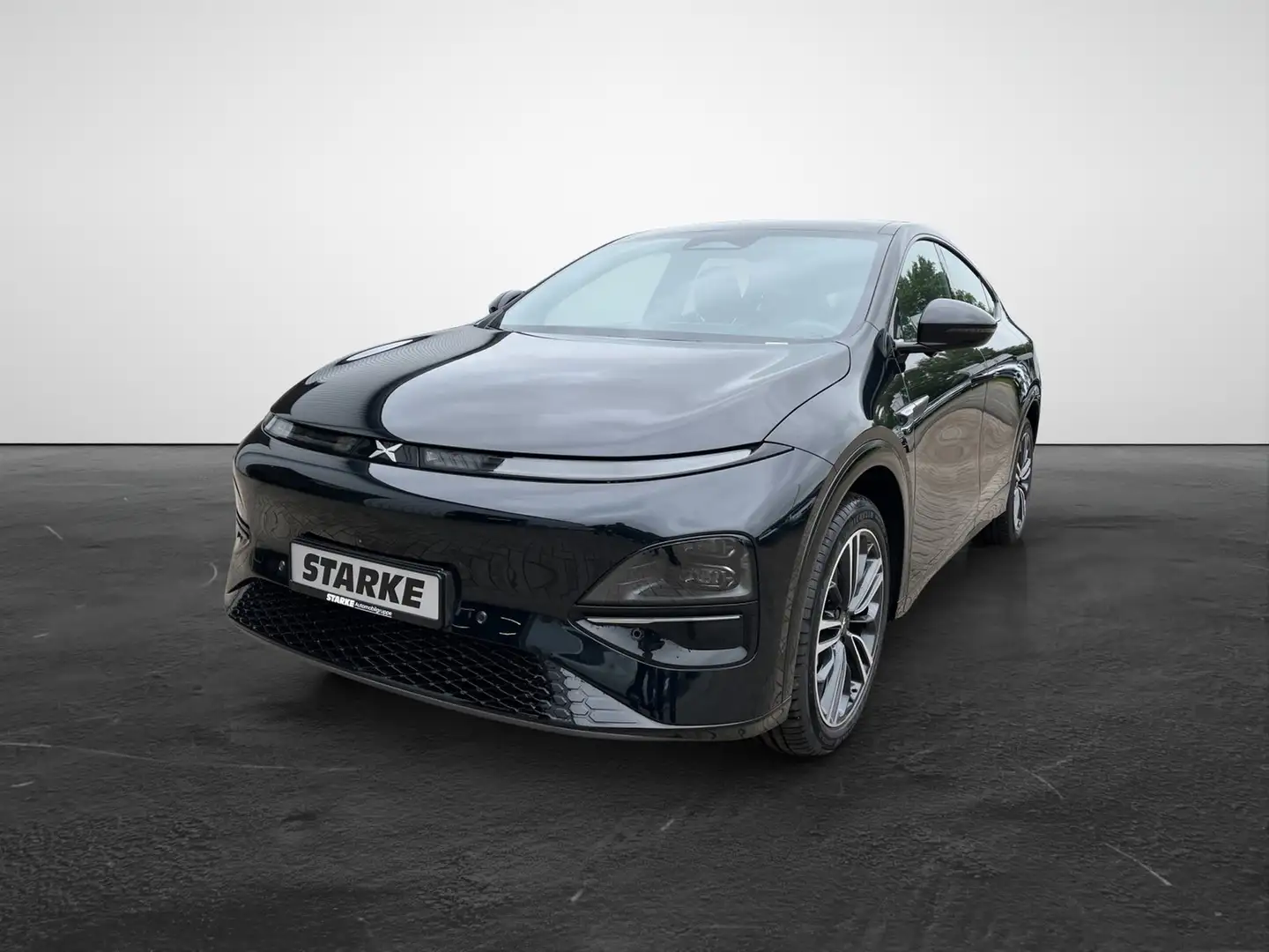 Xpeng G6 RWD Standard Range Schwarz - 2