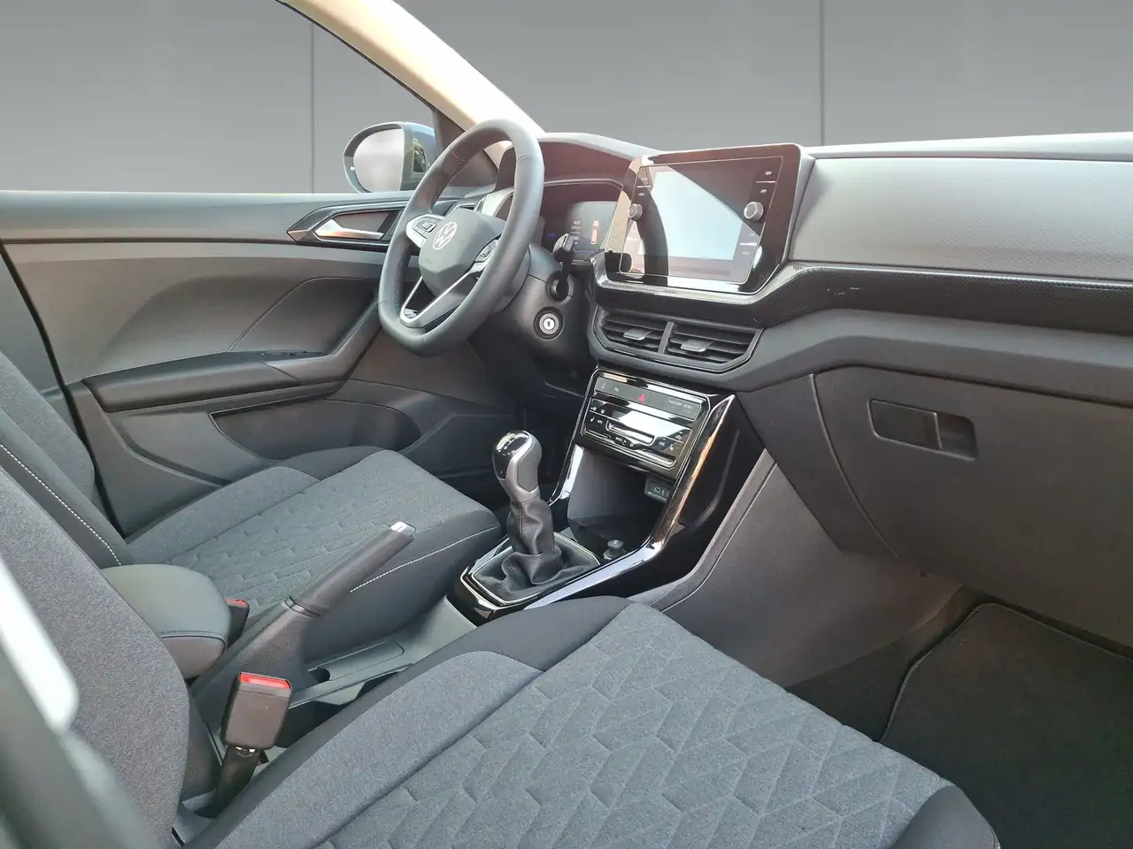 Volkswagen T-Cross Life 1.0 TSI LED Navi AHK TravelAss. 16" 3