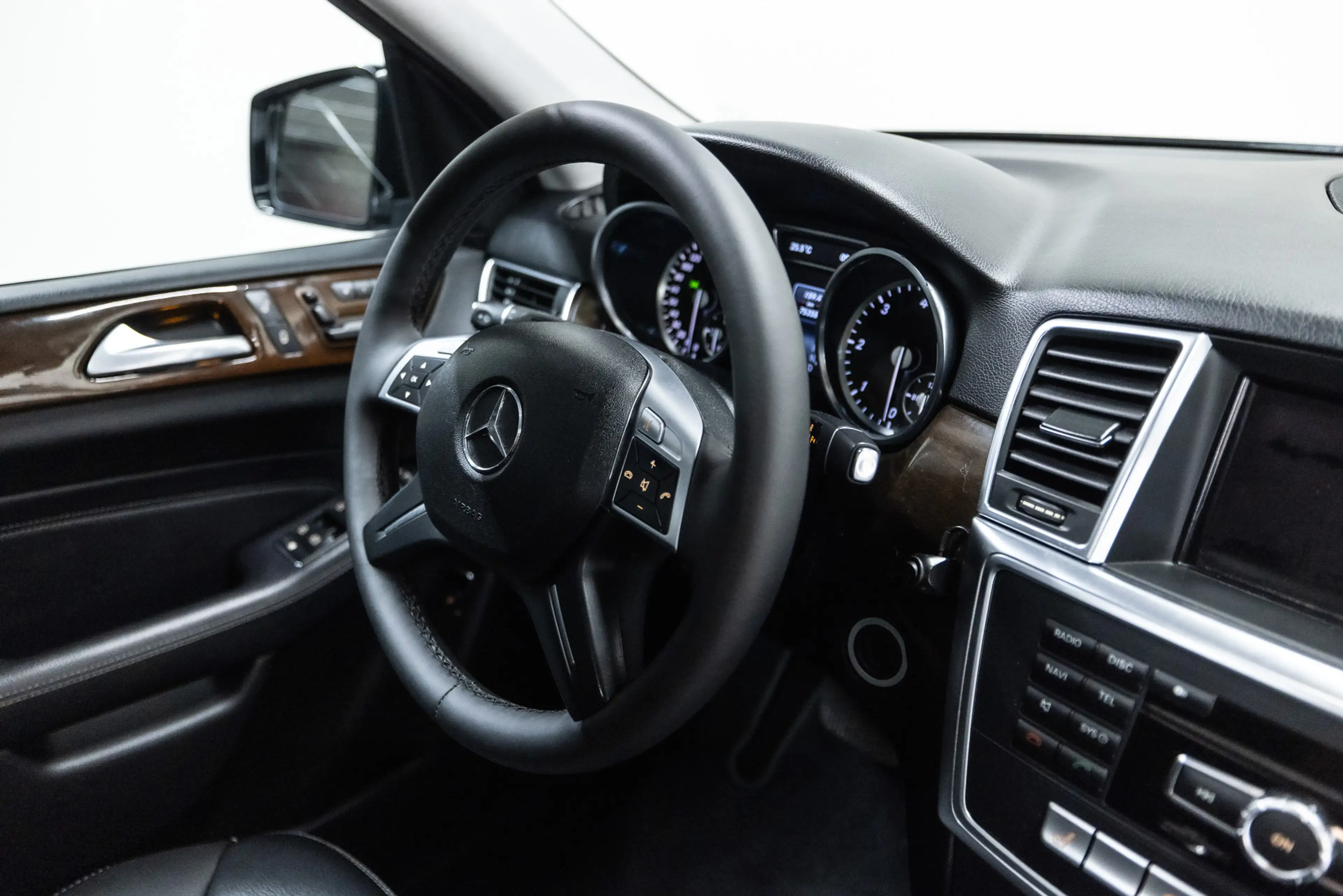Mercedes-Benz ML 350 M-klasse — photo 6