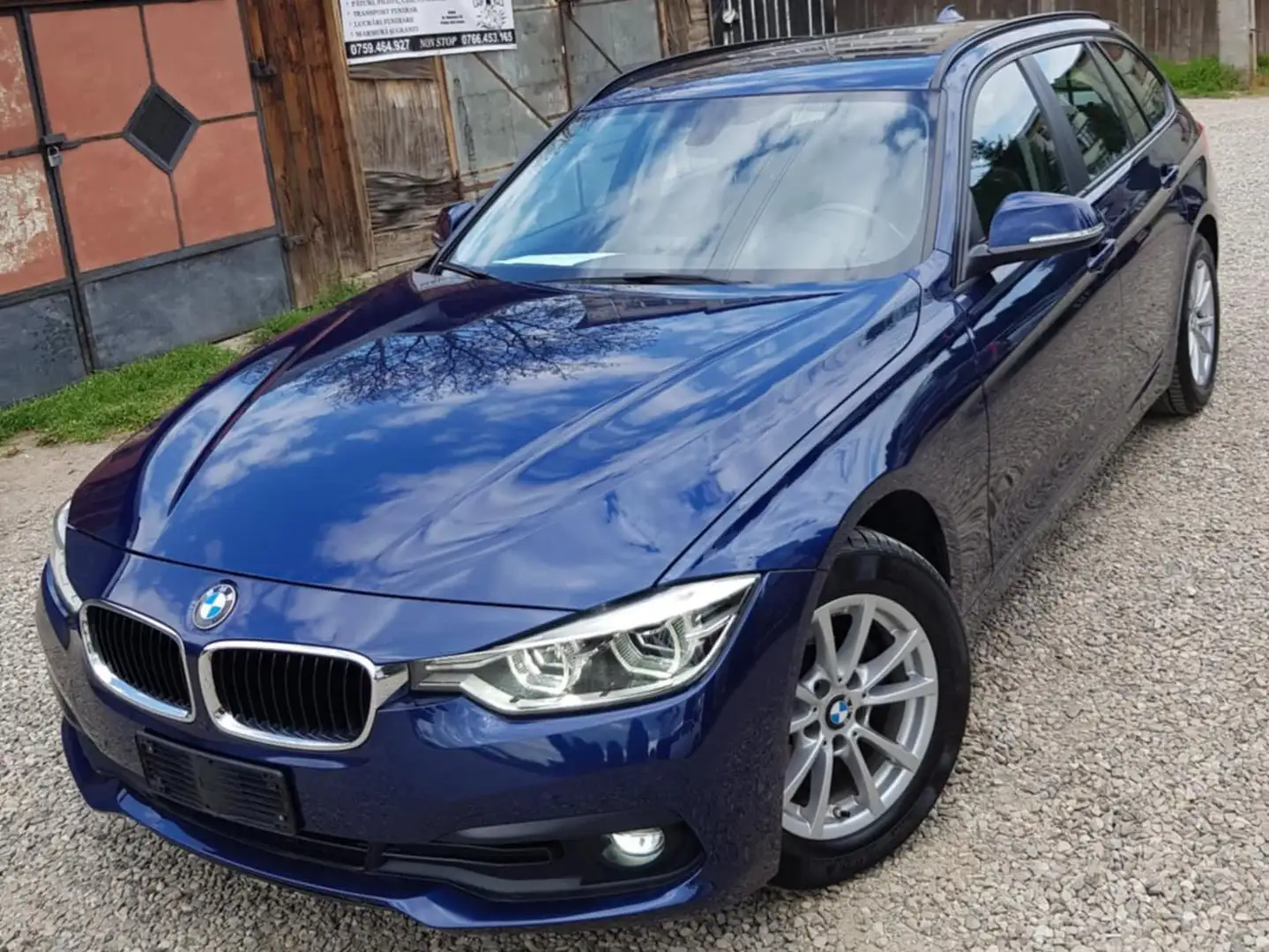BMW 318 318d Touring Business Advantage auto Blu/Azzurro - 2