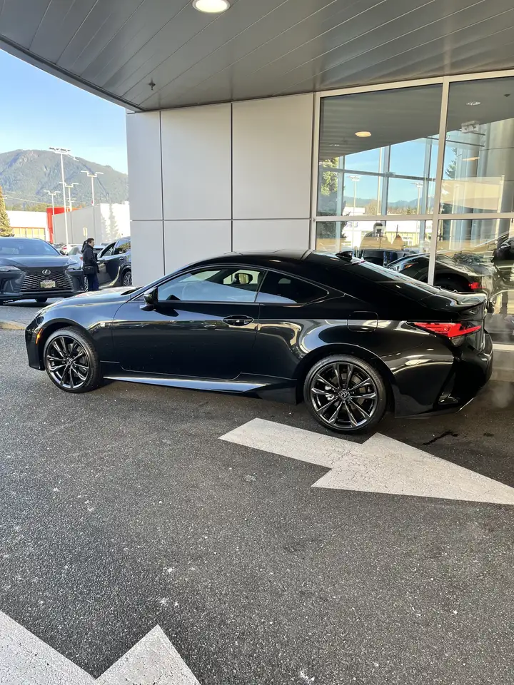 2025 Lexus RC