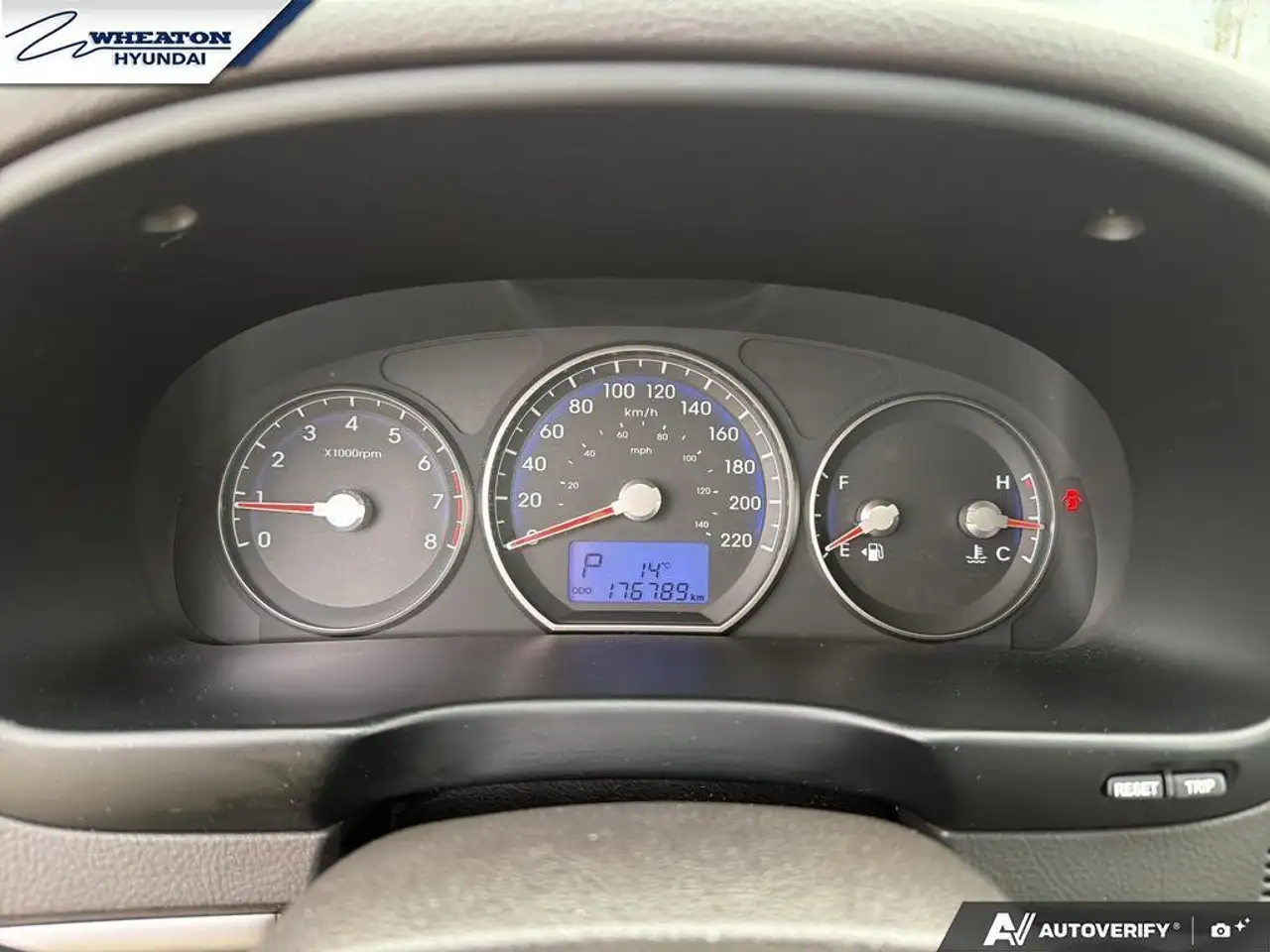 Hyundai SANTA FE снимка Hyundai SANTA FE