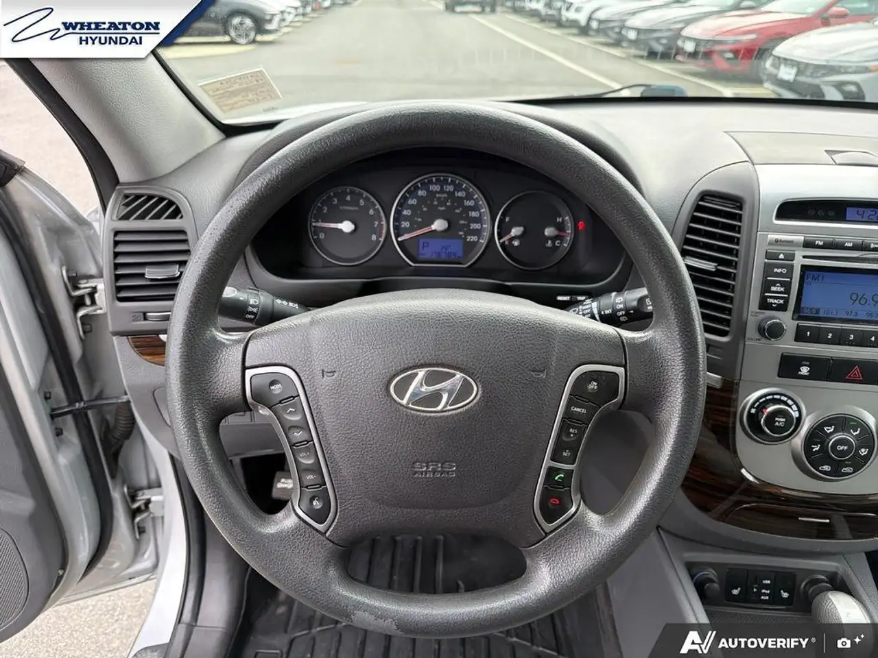Hyundai SANTA FE снимка Hyundai SANTA FE