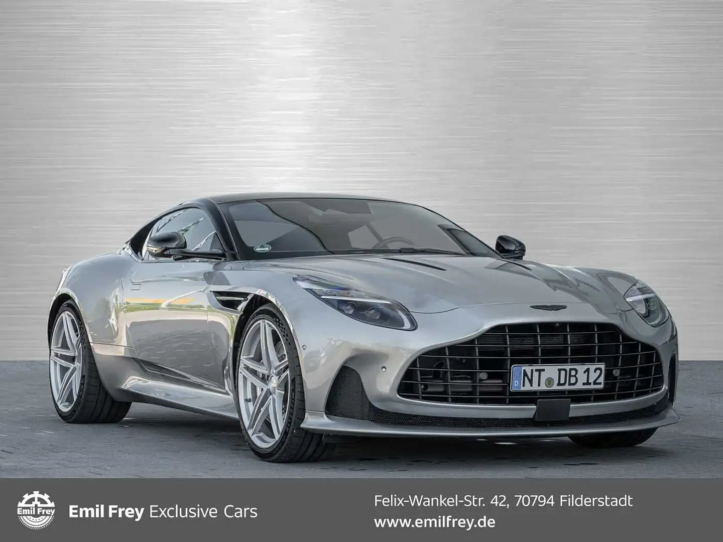 Aston Martin DB12 V8 Coupe Vorführwagen Silber - 1
