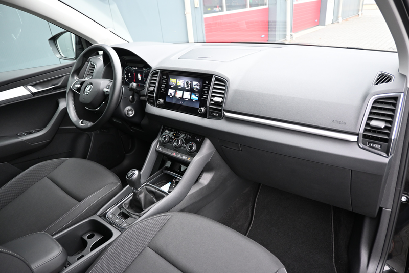 Skoda Karoq 1.0 TSI Business Edition trekhaak — photo 13