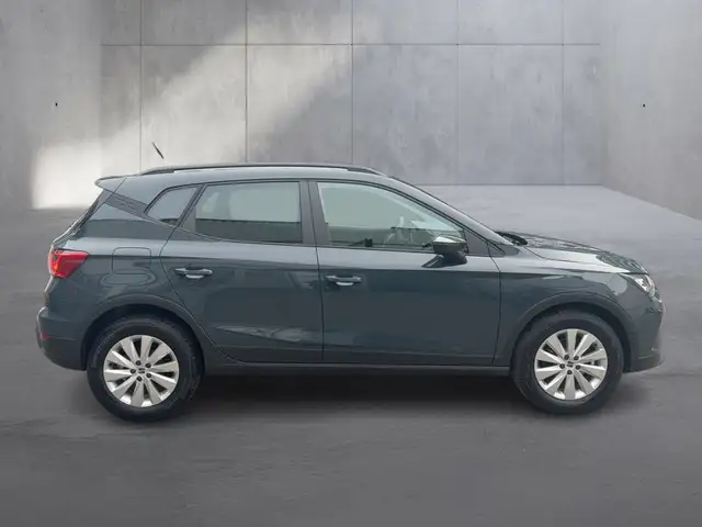 Seat Arona view 5
