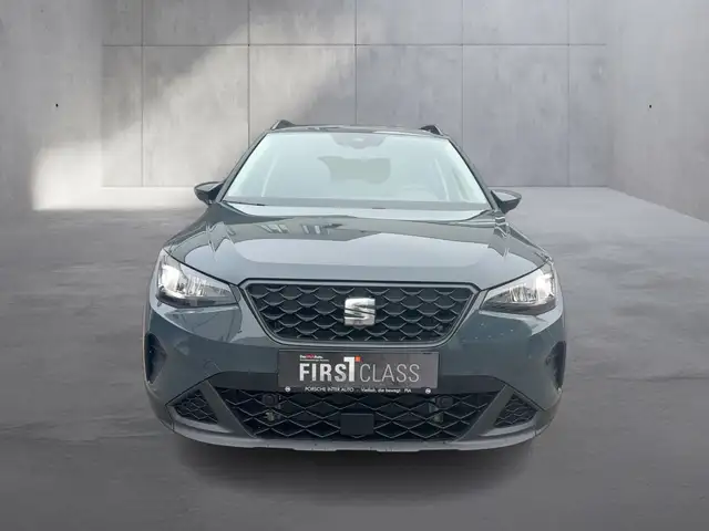 Seat Arona view 6