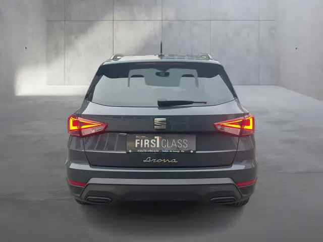 Seat Arona view 4