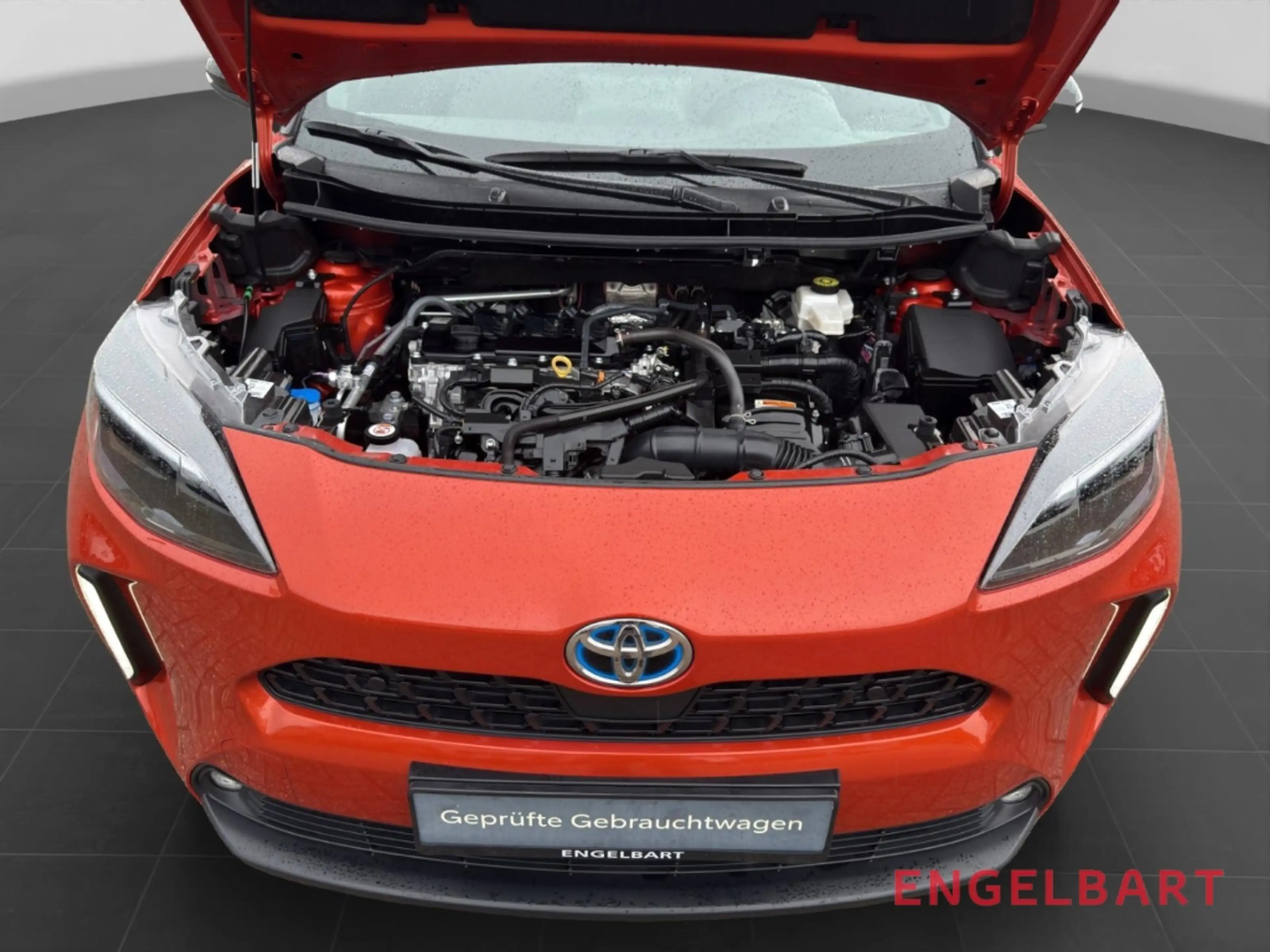 Toyota Yaris Cross Hybrid Spicy Edition Navi 360 Kamera LED Apple Car — photo 14