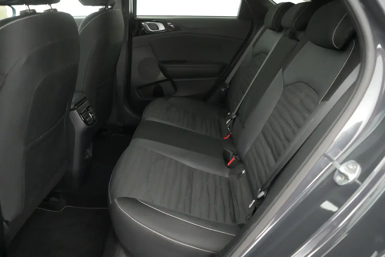 Kia Pro Ceed 1.5 T-GDi GT Line DCT LEDER/STOF LED GPS PDC CAM C, миниатюра 20
