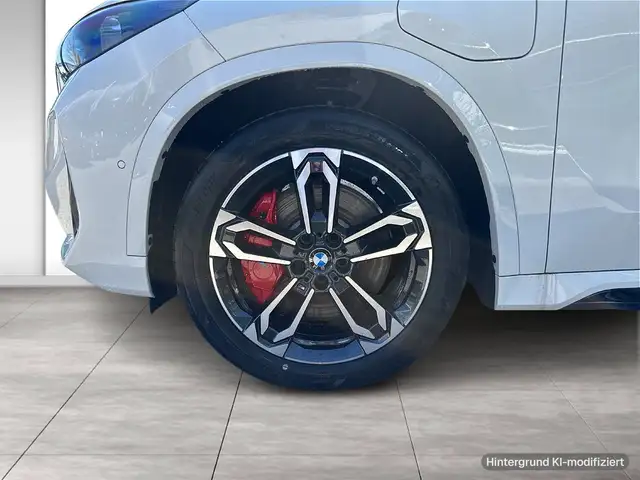 BMW X1 view 5