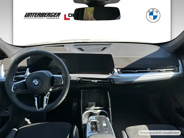 BMW X1 view 6