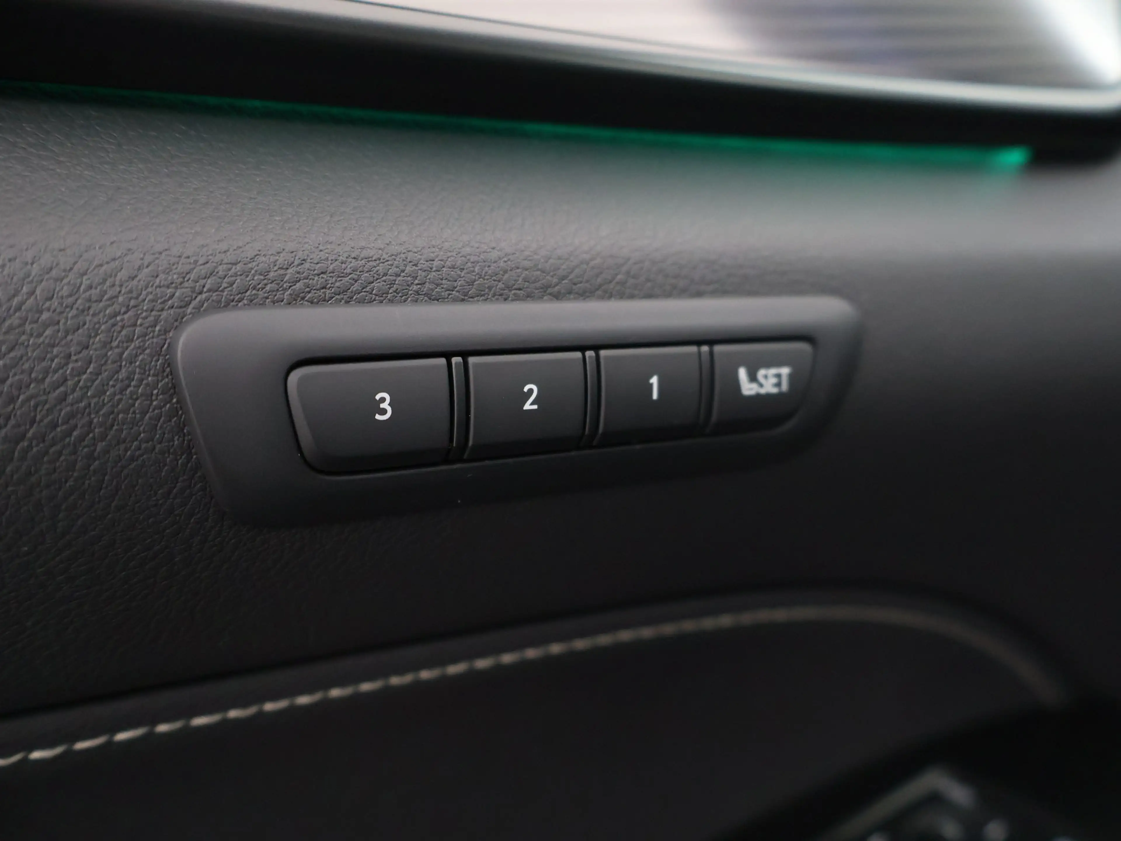 Lexus NX 450h+ AWD F Sport Line | Dealeronderhouden | Schuifkante — photo 11