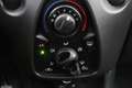 Toyota Aygo 1.0 VVT-i X-fun Bluetooth Airco LED Rojo - thumbnail 24