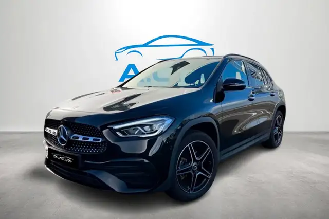 Mercedes-Benz GLA 250 250e