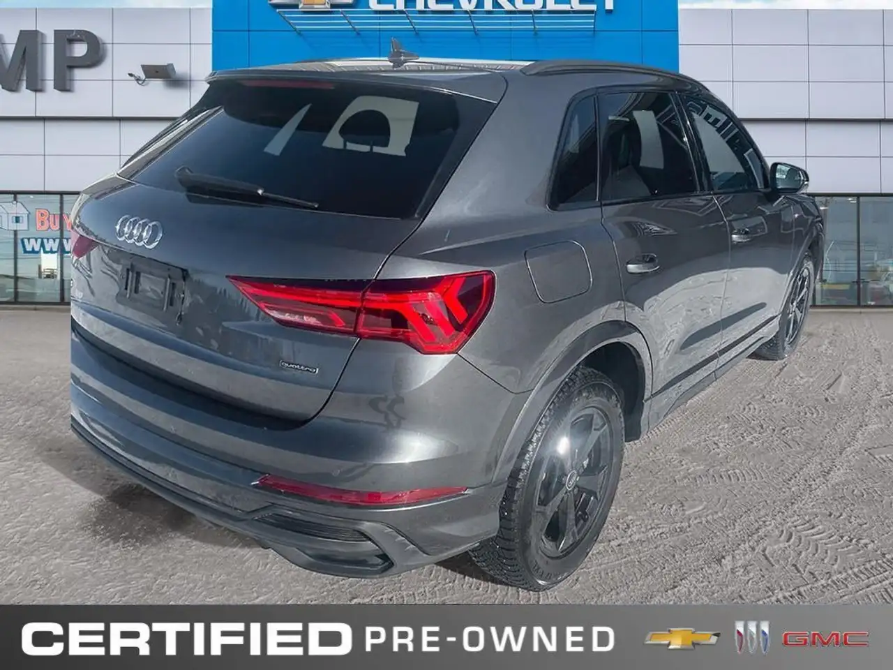 Audi Q3 снимка Audi Q3