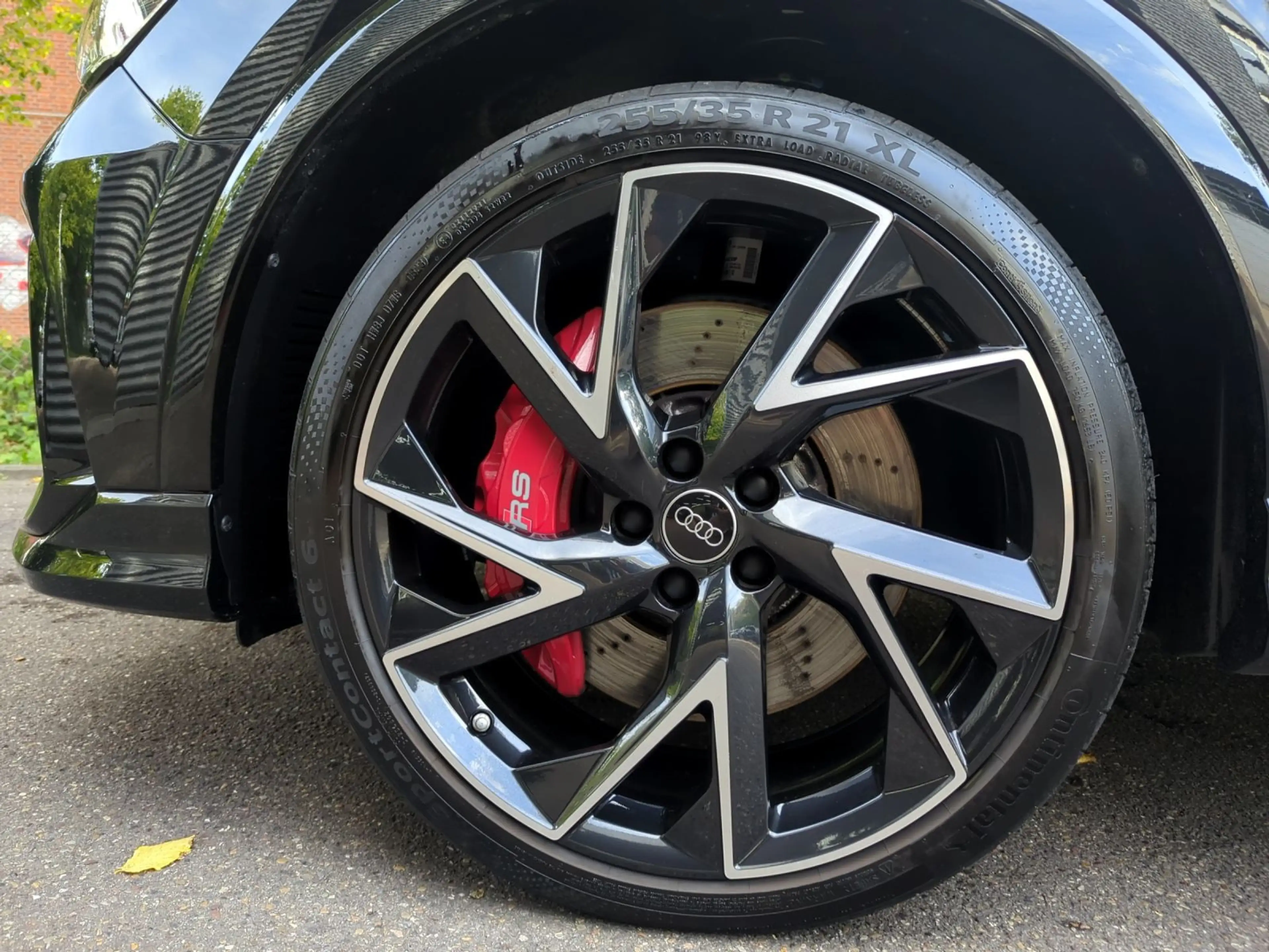 Audi RS Q3 TFSI BLACK MATRIX PANO RS-AGA SONOS 360° — photo 13