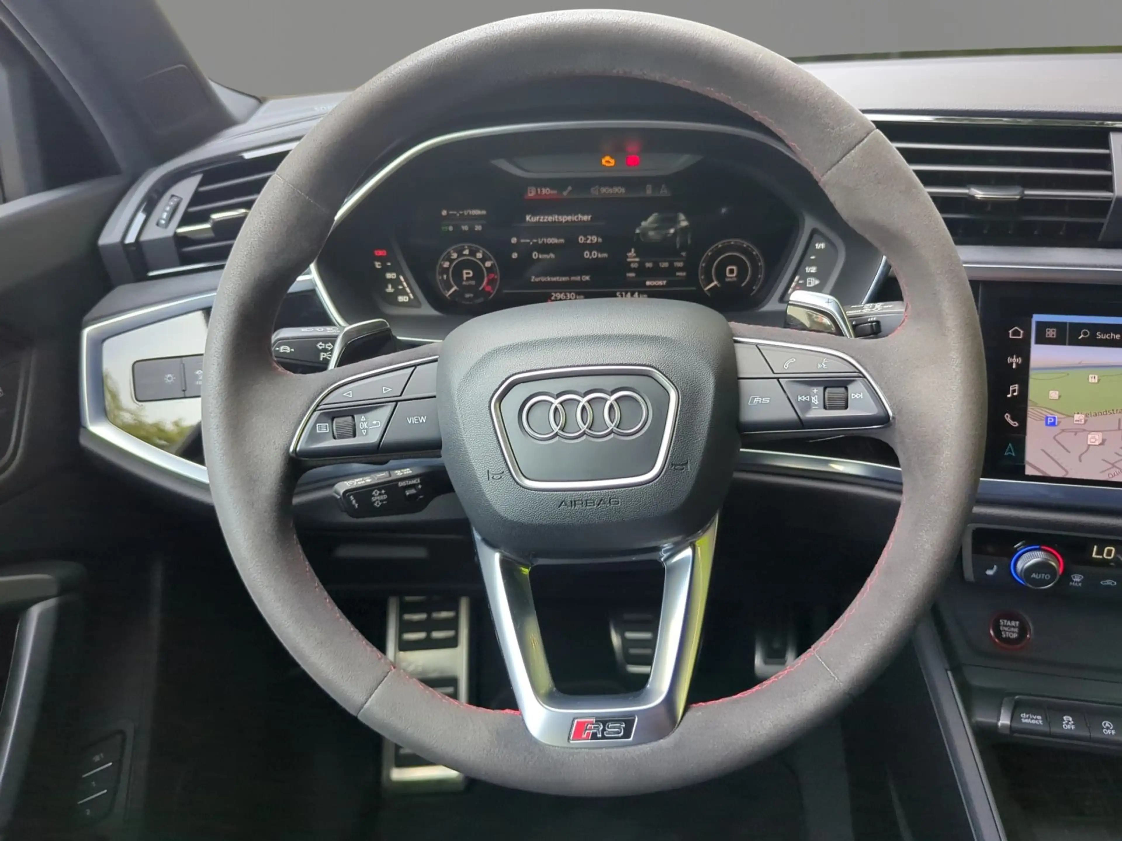 Audi RS Q3 TFSI BLACK MATRIX PANO RS-AGA SONOS 360° — photo 11