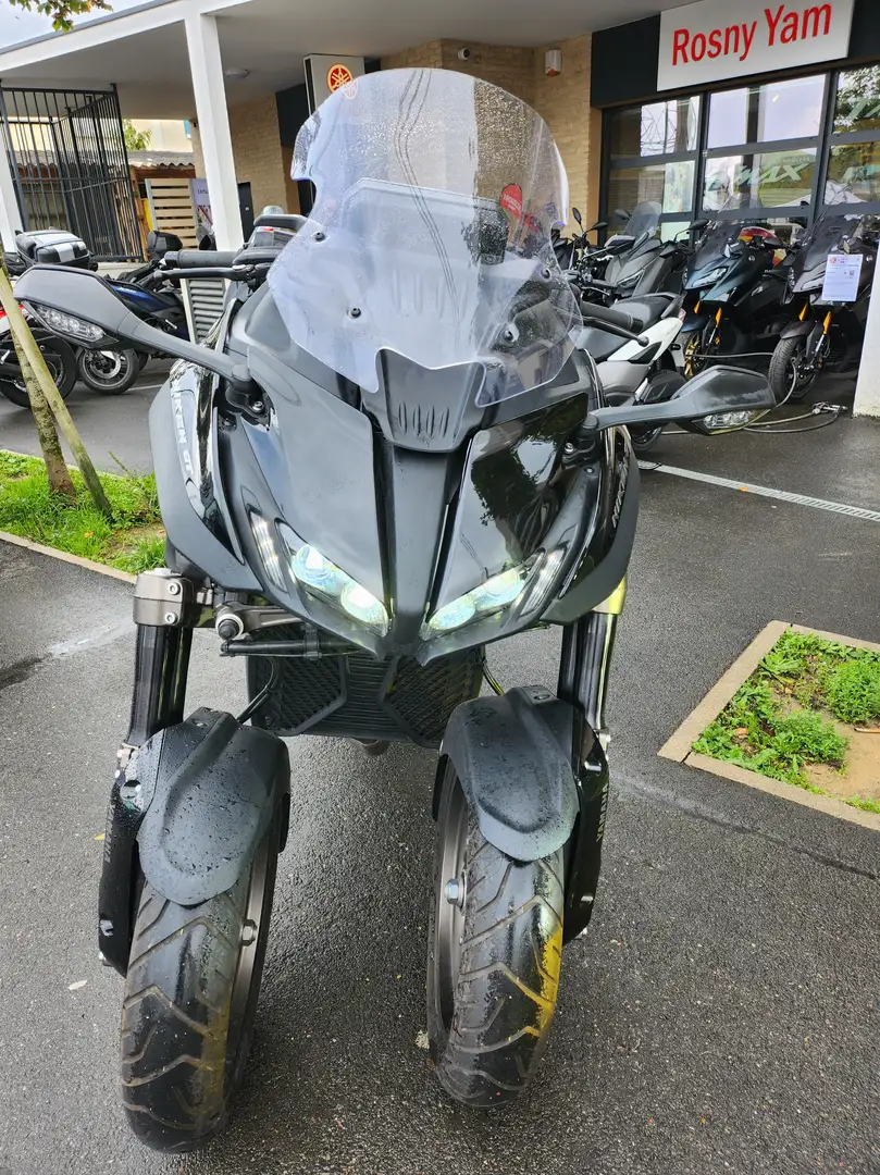 Yamaha Niken Noir - 2