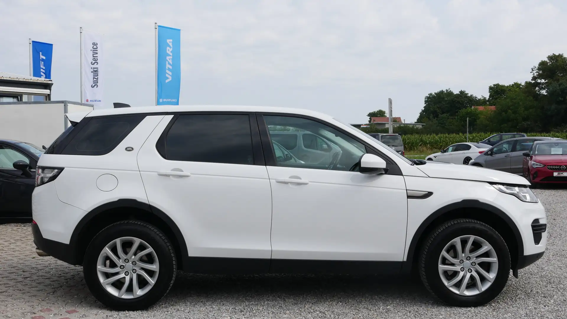 Land Rover Discovery Sport SE 2.0 Kamera LED Navi Sitzheizung Spurhalte Klima Blanco - 2