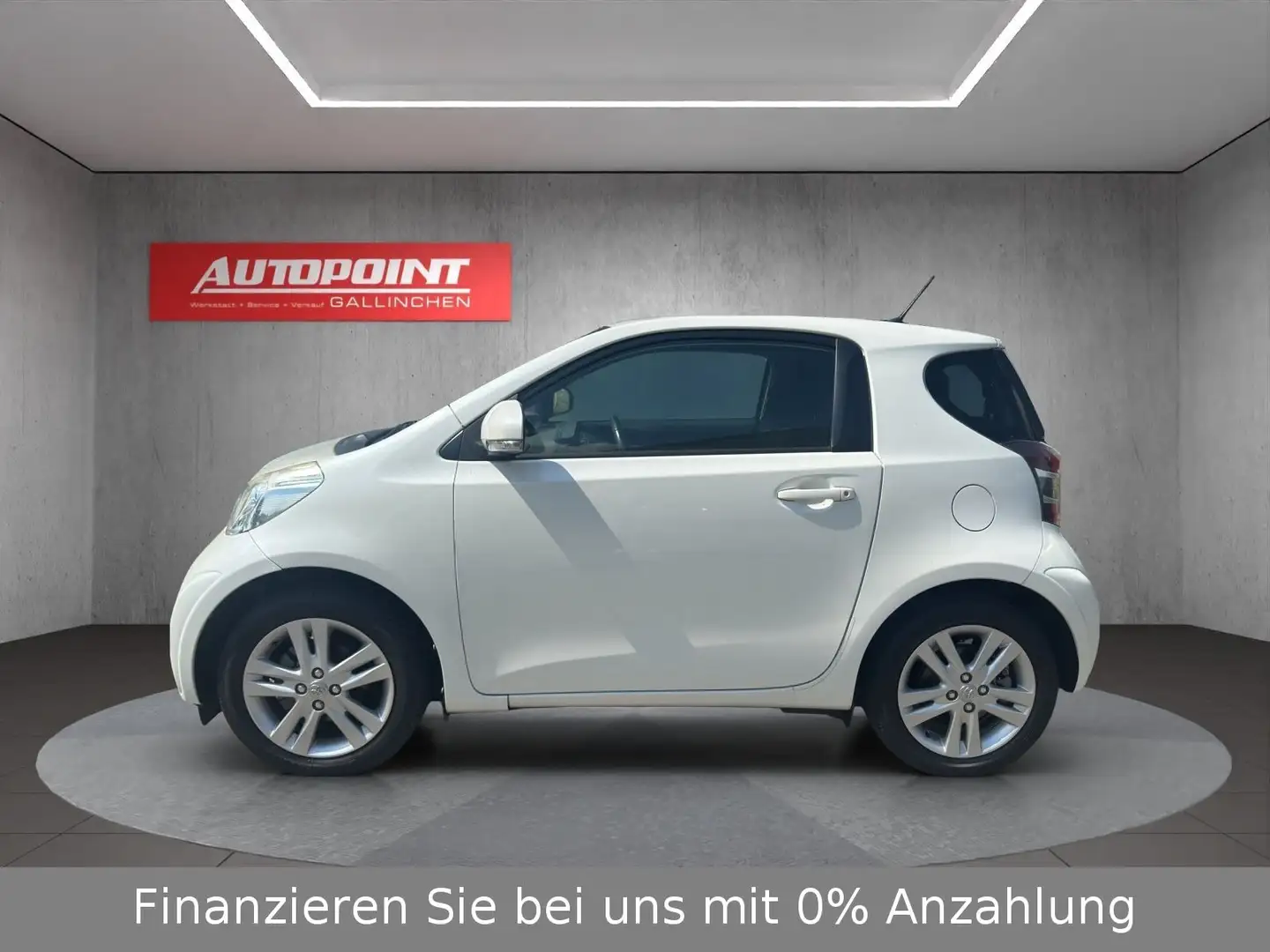 Toyota iQ Automatik+Klima+Garagenwagen Tüv neu ! Blanco - 2