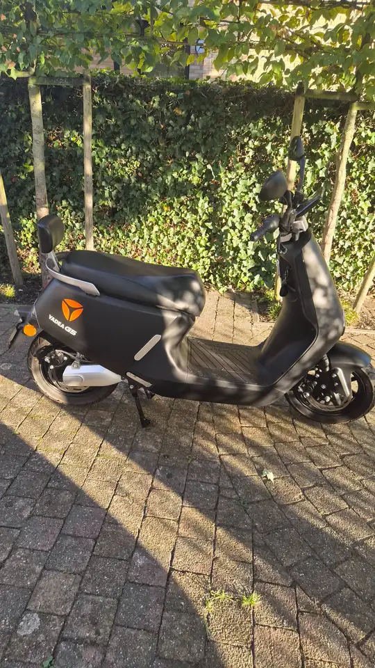 Yadea G5