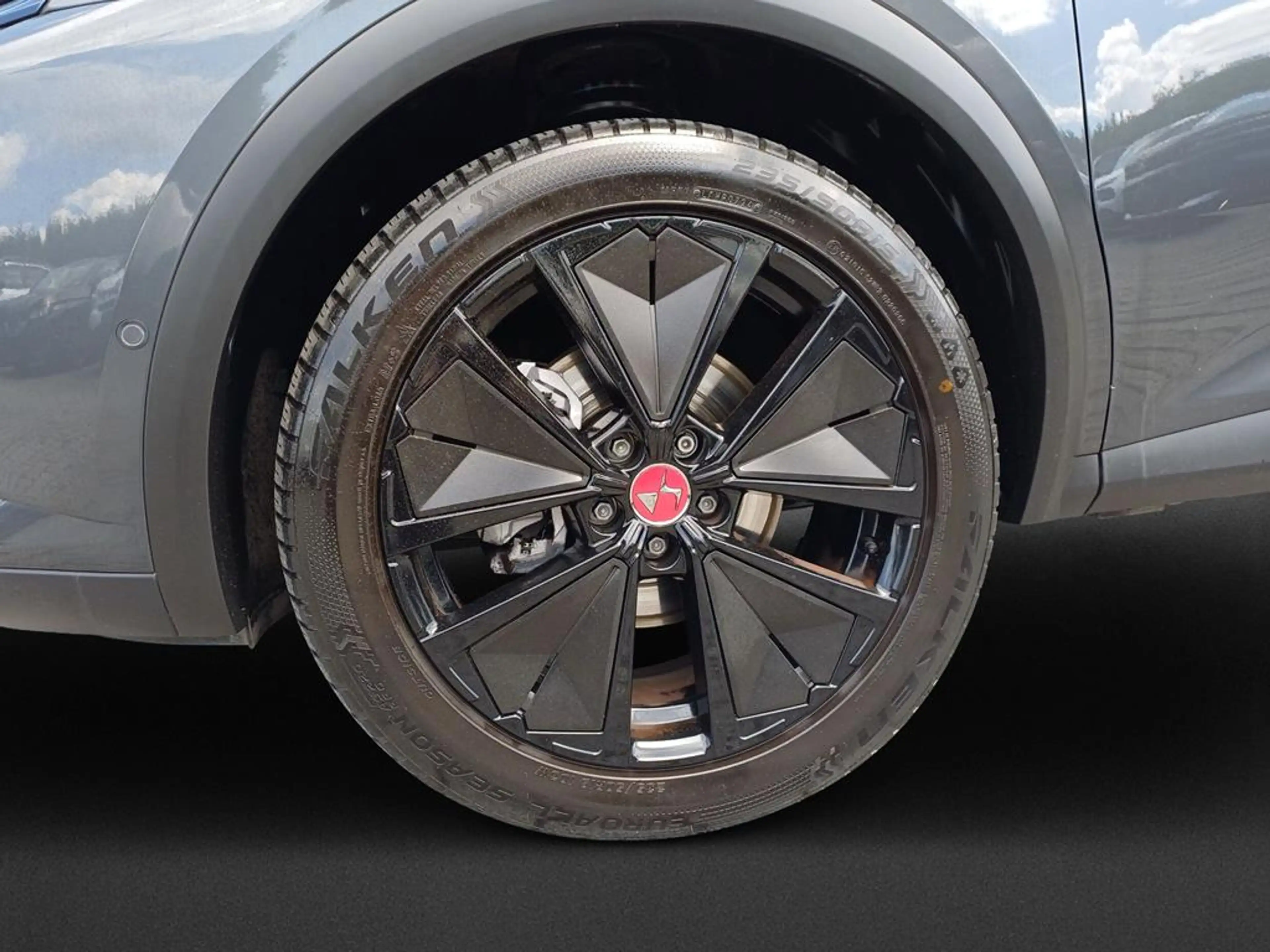 DS Automobiles DS 7 Performance Line+ Blue HDI 130 — photo 9