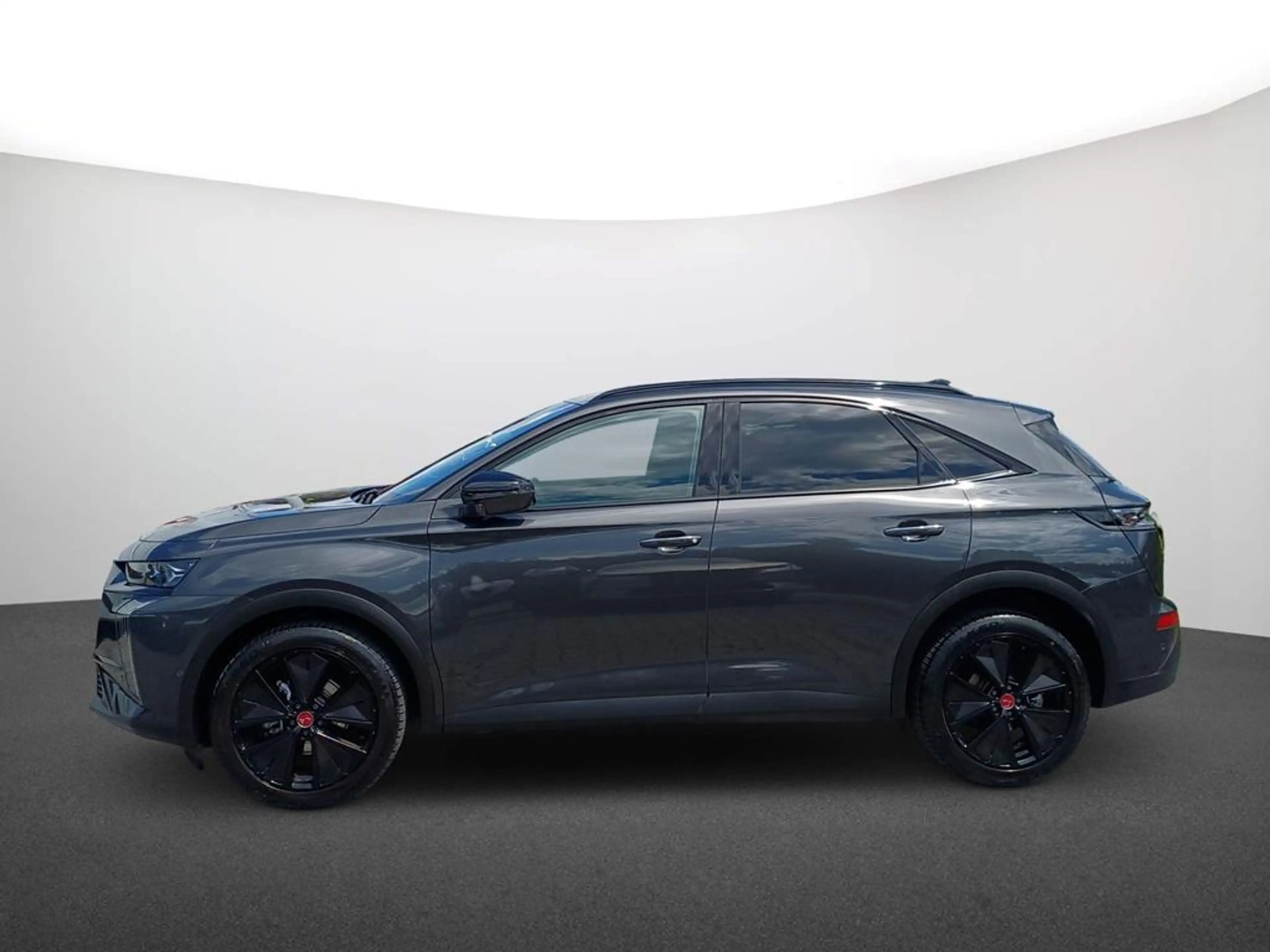 DS Automobiles DS 7 Performance Line+ Blue HDI 130 — photo 5